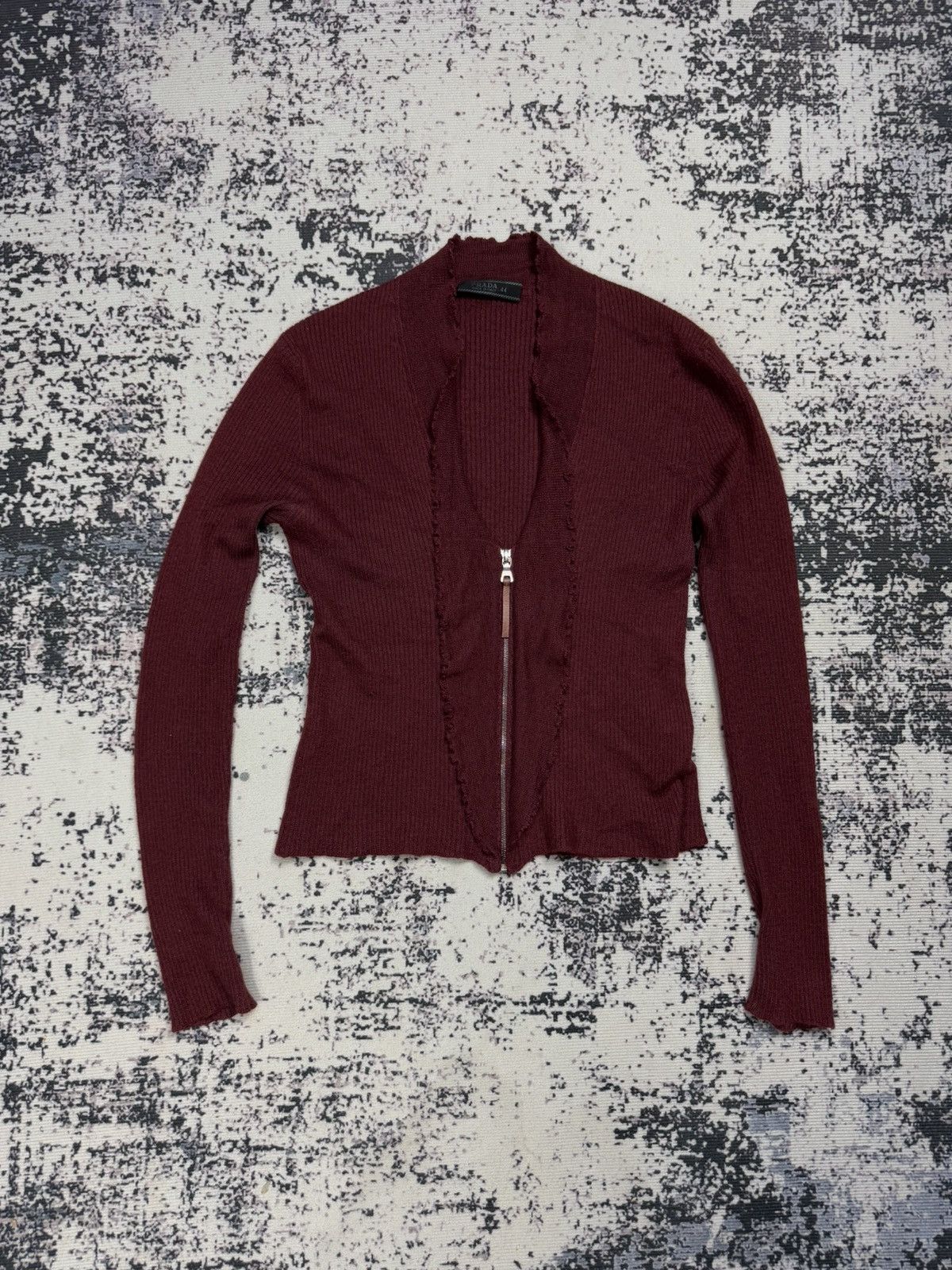 Prada Prada knitwear silk cashmere Burgundy womens 44 L Size US L / EU 52-54 / 3 - 1 Thumbnail