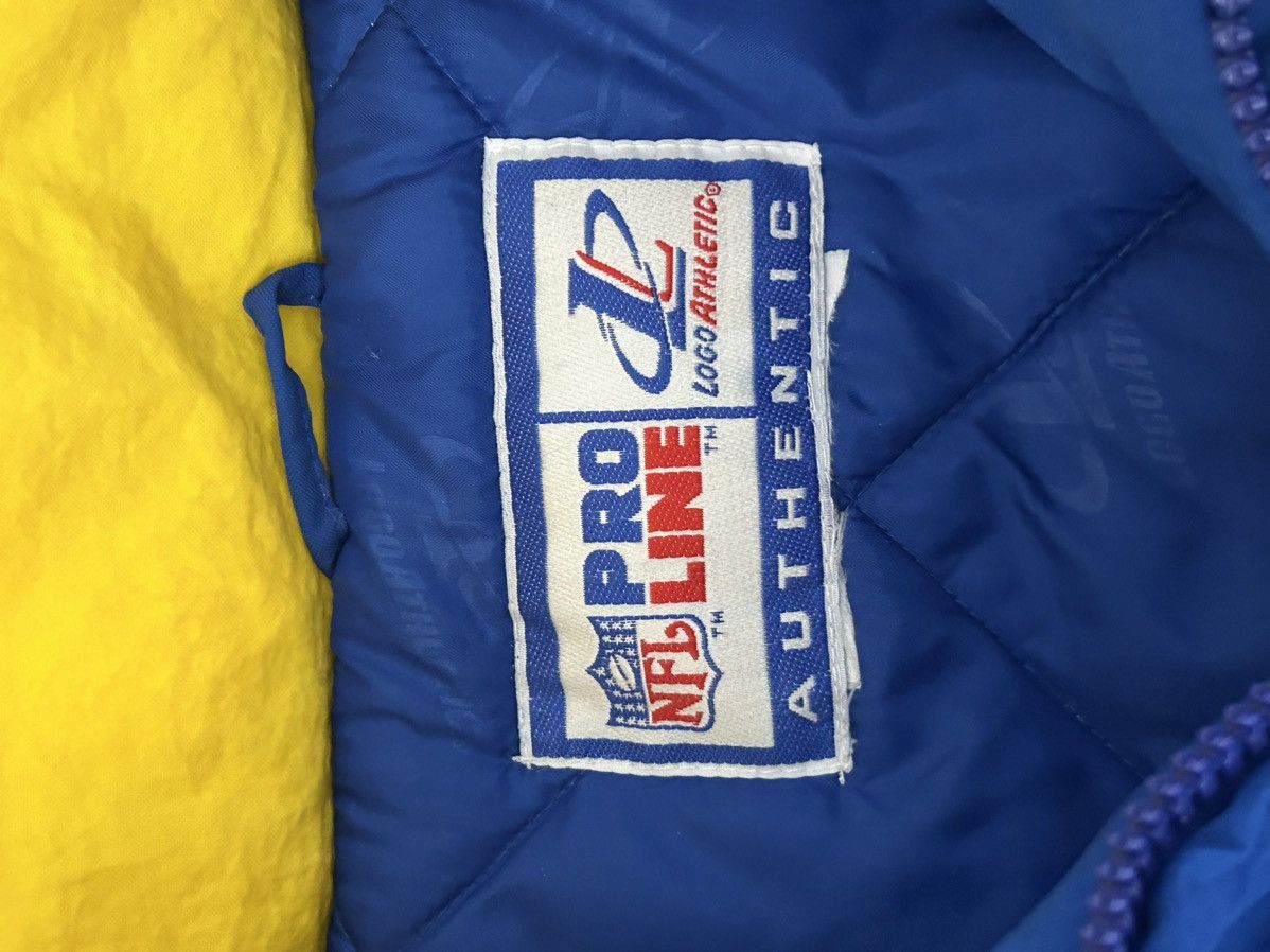 NFL 1990s St. Louis Rams Puffer Size US XL / EU 56 / 4 - 4 Thumbnail