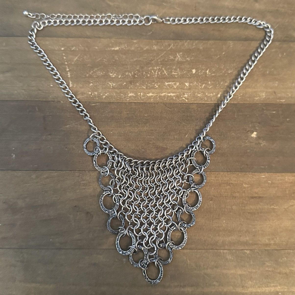 Other Silver tone circle links pointed bib chain necklace Size ONE SIZE - 2 Thumbnail