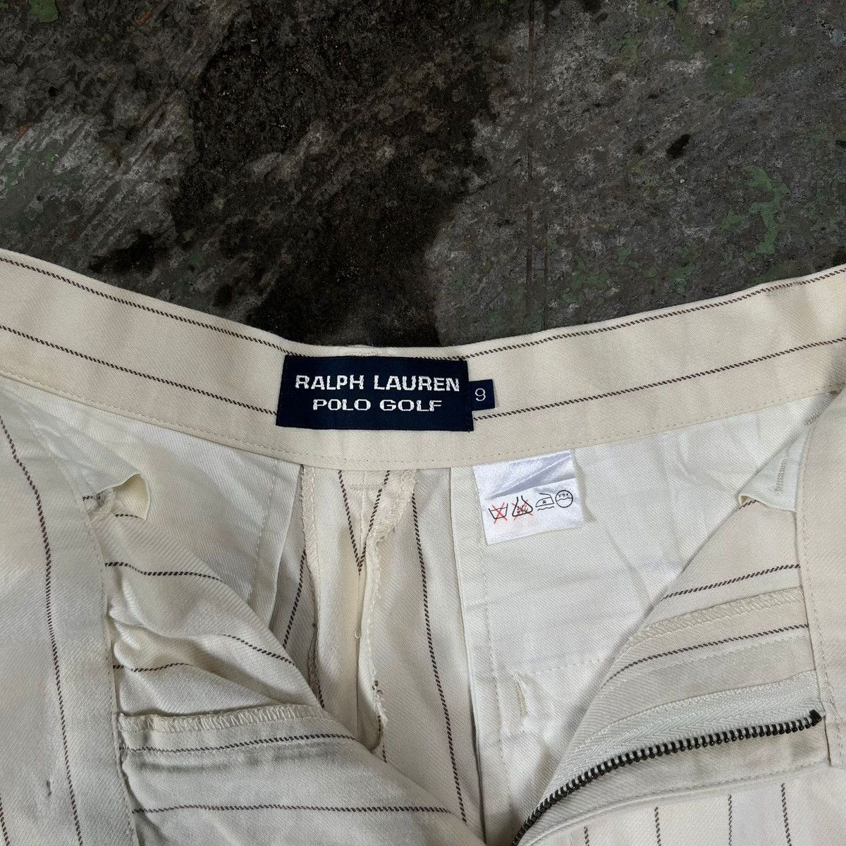 Polo Ralph Lauren × RLX Ralph Lauren × Vintage Vintage 00s Polo Ralph Lauren Golf Selvedg Short Pant Size US 28 / EU 44 - 4 Thumbnail