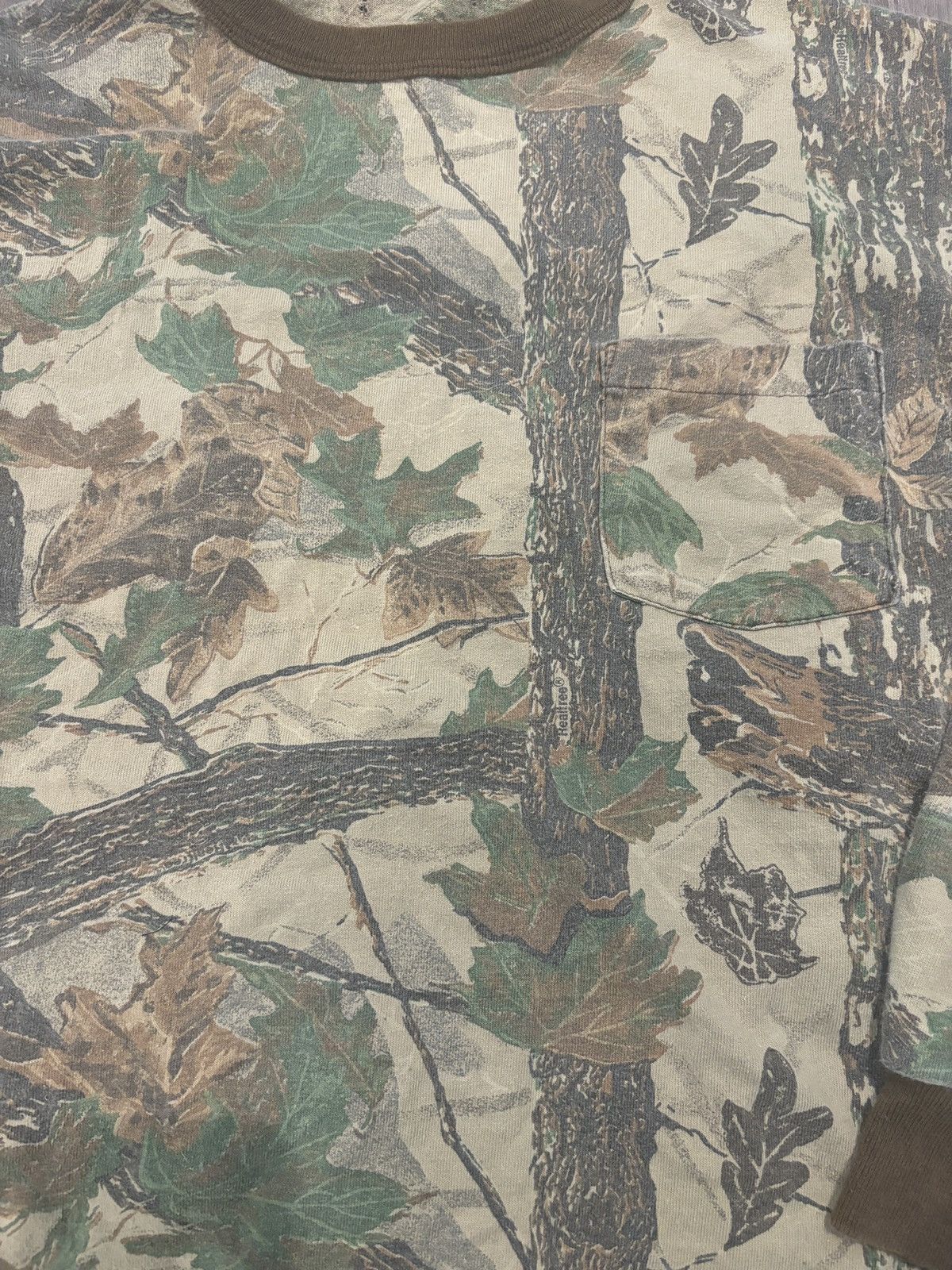 Vintage Camo long sleeve shirt Size US S / EU 44-46 / 1 - 2 Thumbnail