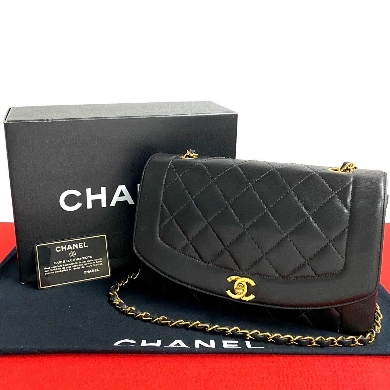 Chanel Chanel Shoulder Bag Black Leather Size ONE SIZE - 1 Thumbnail