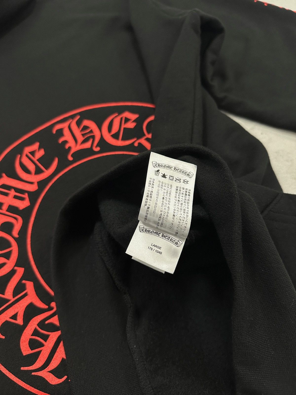 Chrome Hearts Chrome Hearts Horseshoe Logo Hoodie Black Red Size US L / EU 52-54 / 3 - 6 Thumbnail