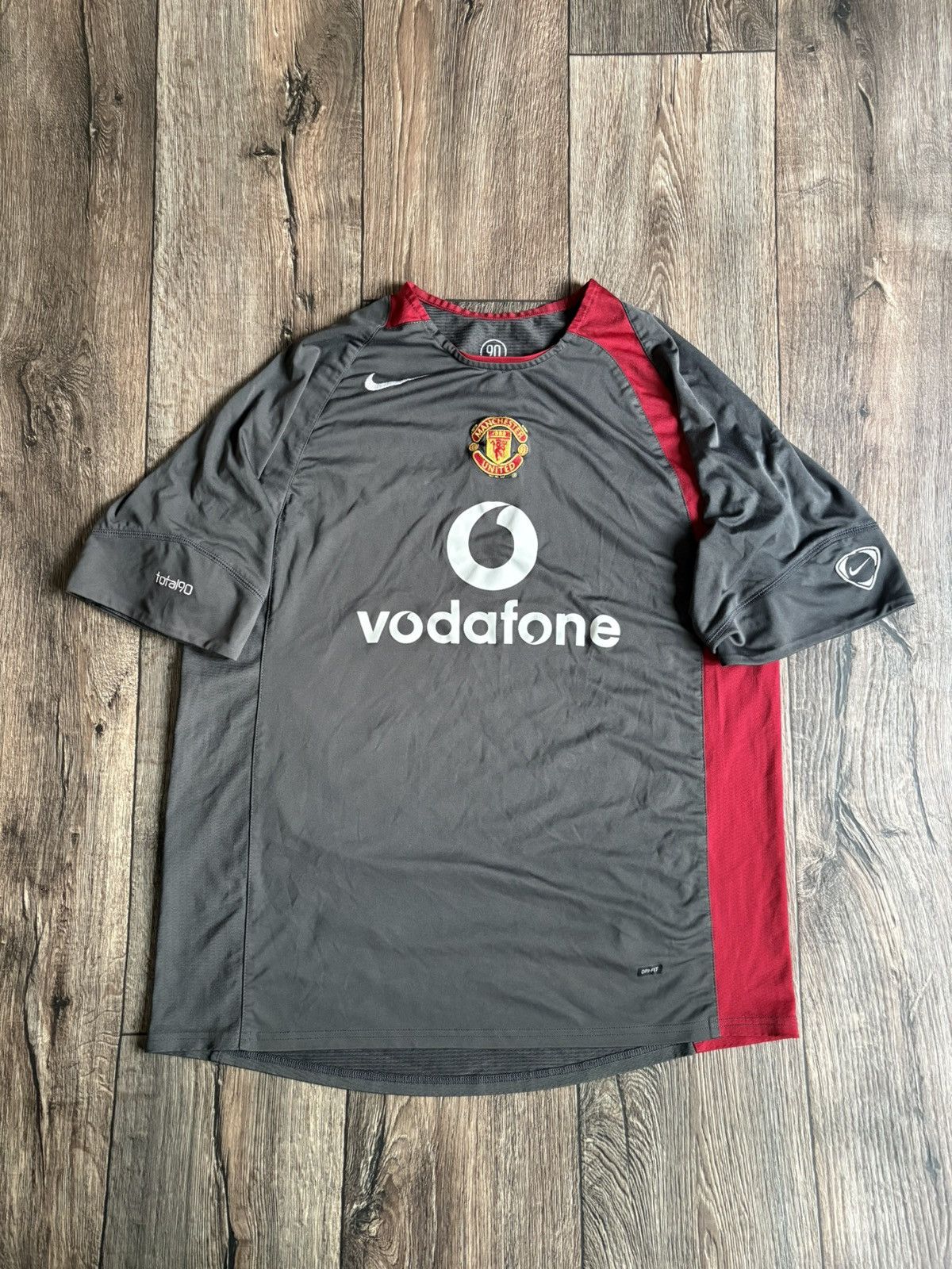 Nike × Vintage Vintage Manchester United Nike Football Jersey 2004/2005 Size US L / EU 52-54 / 3 - 1 Thumbnail