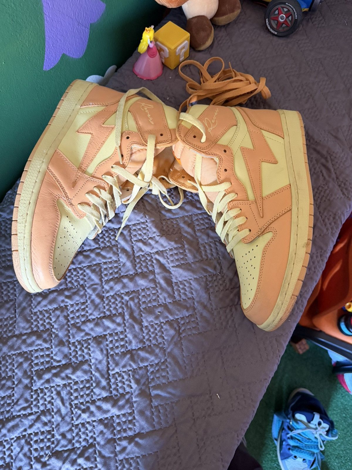 Reves Paris Air Kiy RARE Peach Pink Tan Orange Idk Size US 11 / EU 44 - 1 Thumbnail