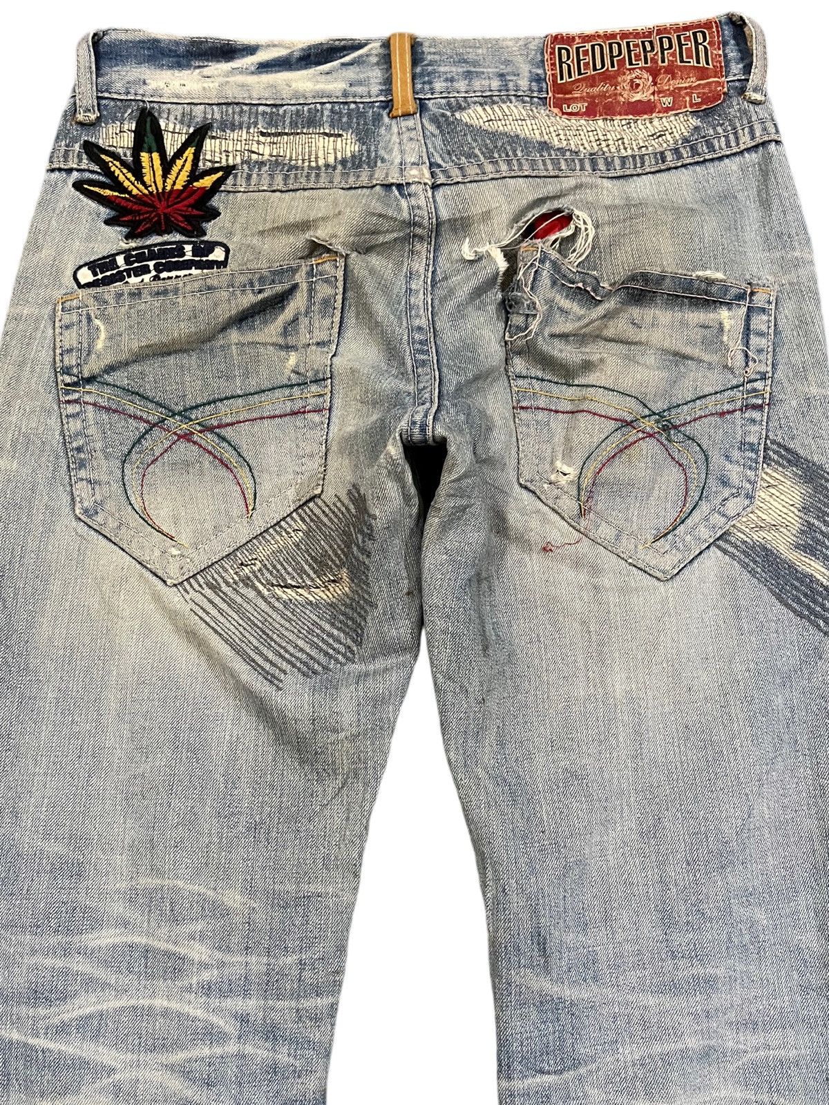 Ed Hardy × Le Grande Bleu (L.G.B.) Vintage Red Pepper Patches Distressed Denim Size US 32 / EU 48 - 8 Thumbnail