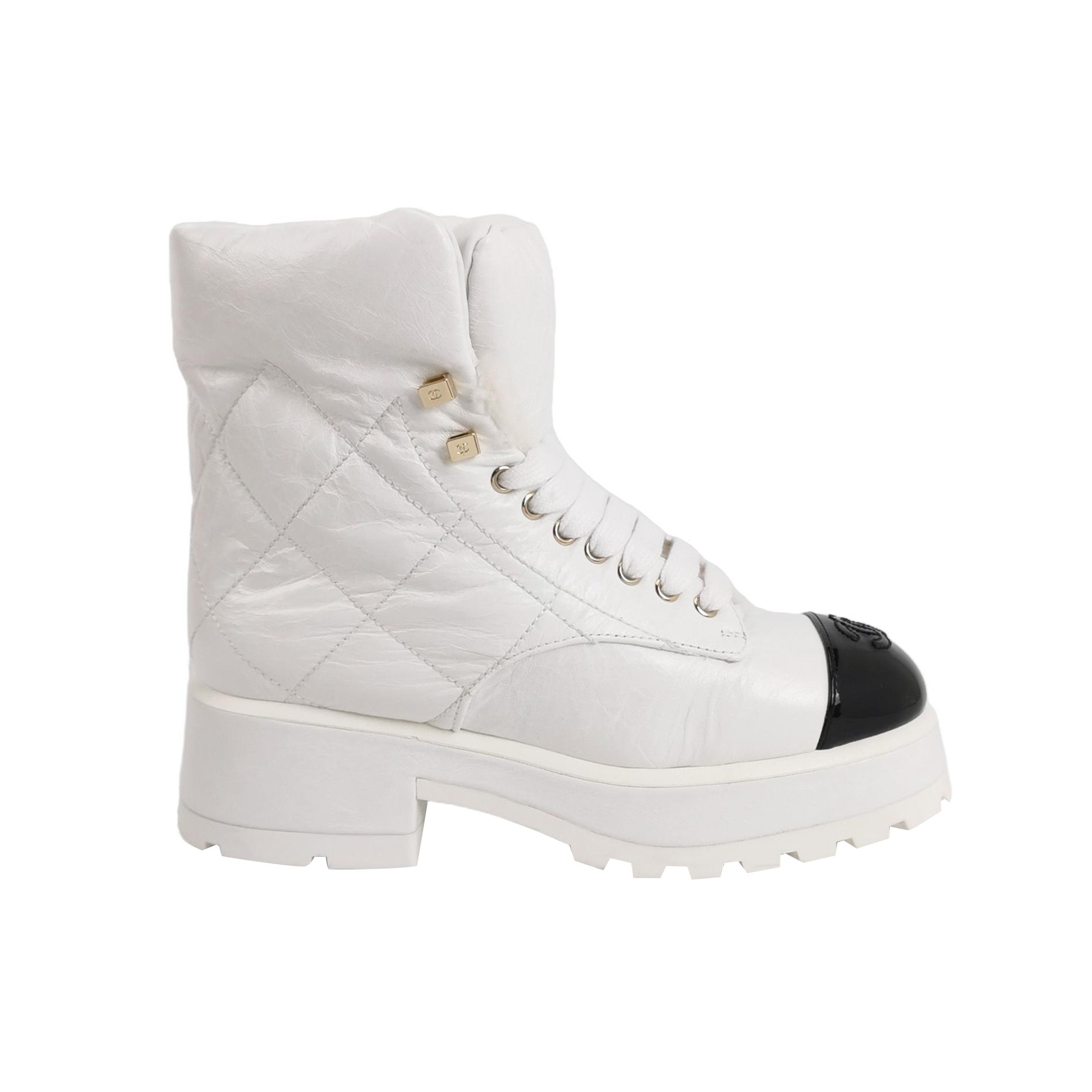 Chanel Chanel Women 6-5 Boots Size US 6.5 / IT 36.5 - 1 Thumbnail