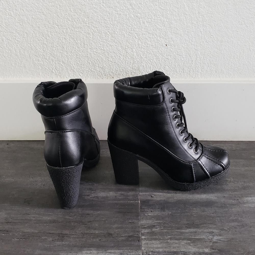 Designer Black Faux Leather Nature Breeze Laced Bootie Size US 6.5 / IT 36.5 - 3 Thumbnail