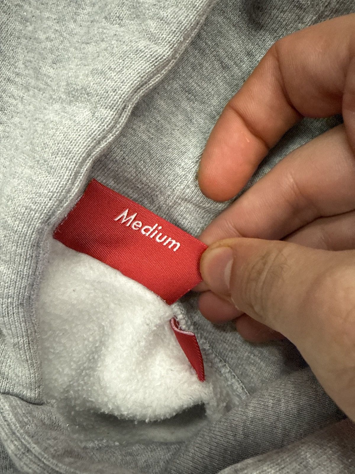 Supreme Supreme love stronger than hoodie grey medium Size US M / EU 48-50 / 2 - 6 Thumbnail
