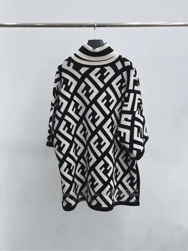 Fendi Fendi Black and white full print turtleneck sweater Size M / US 6-8 / IT 42-44 - 2 Thumbnail
