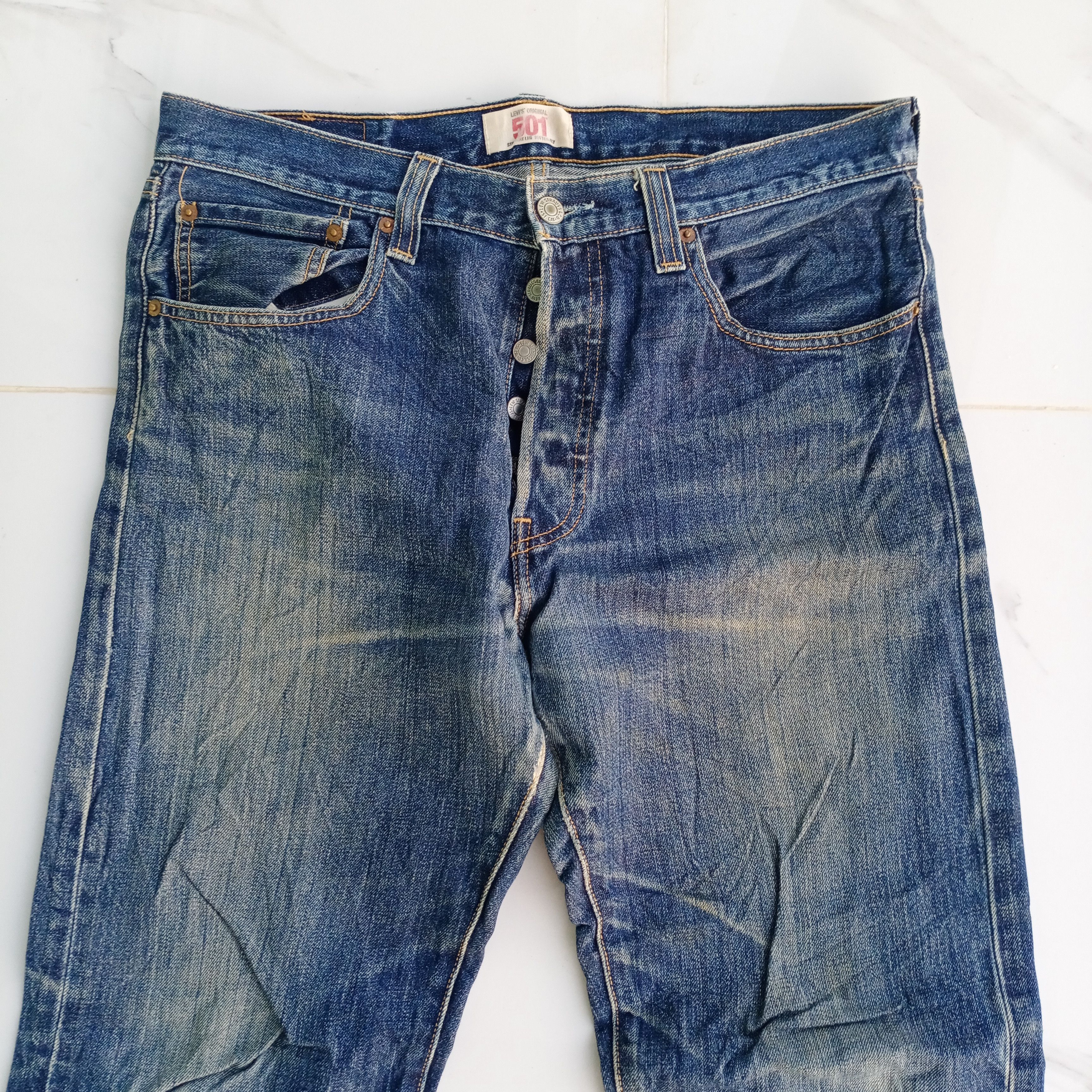 Levi's Vintage Clothing Vintage Levi's 501 Faded Straight Leg Jeans Size US 34 / EU 50 - 3 Thumbnail