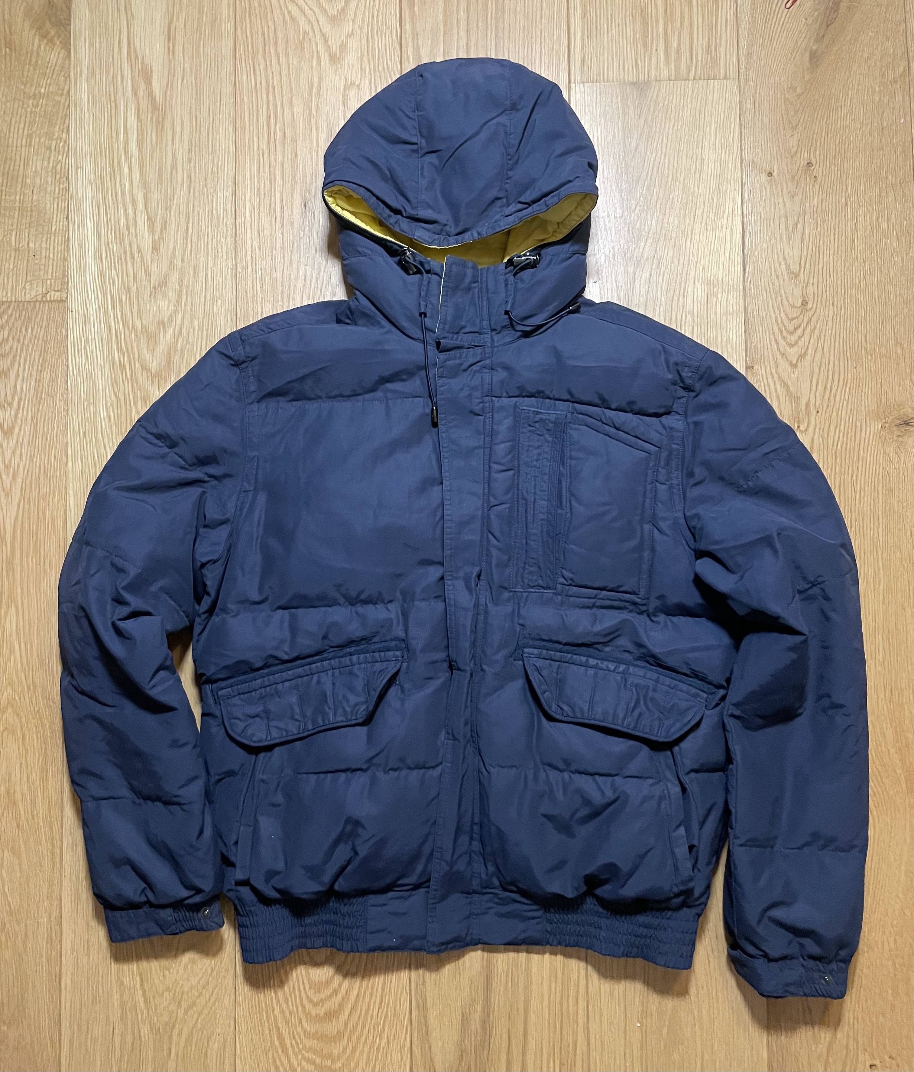 Levi's Levi’s Navy Puffer Jacket Hooded Minimal Vintage Size US M / EU 48-50 / 2 - 1 Thumbnail