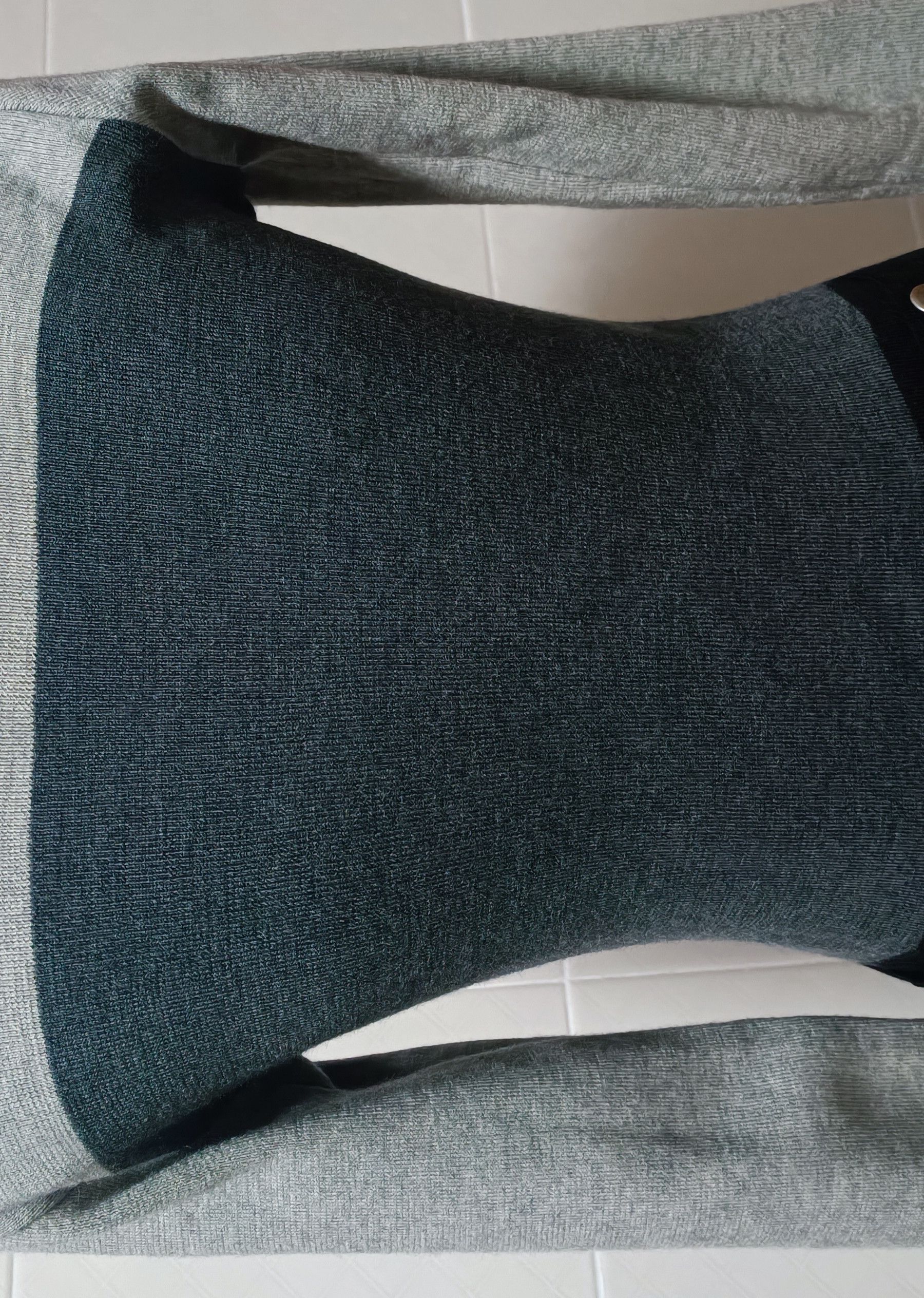 Jean Paul Gaultier Gray wool knit sweater with back pocket. Size S / US 4 / IT 40 - 3 Thumbnail