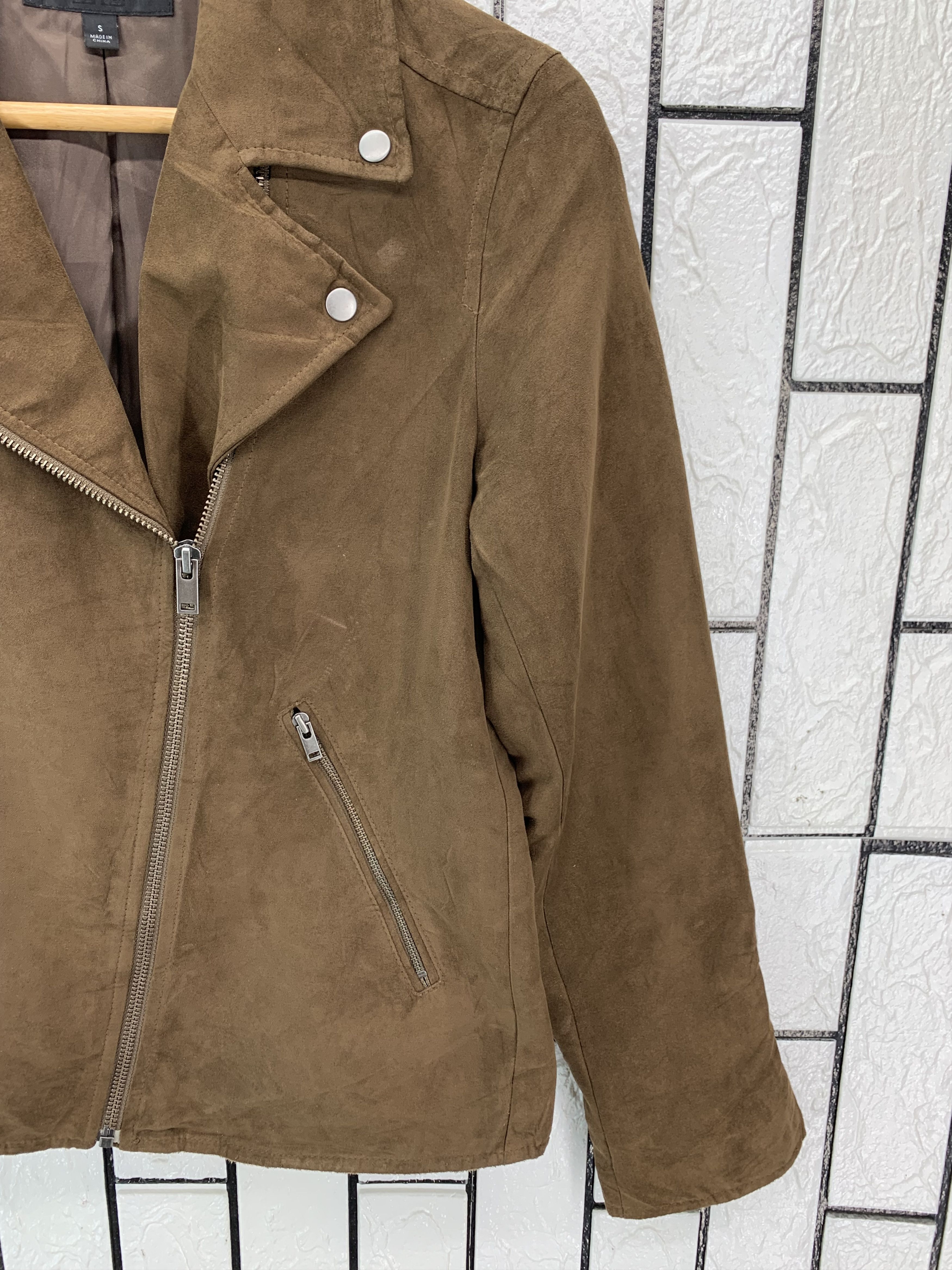 Uniqlo Uniqlo Bike Jacket Size US S / EU 44-46 / 1 - 2 Thumbnail
