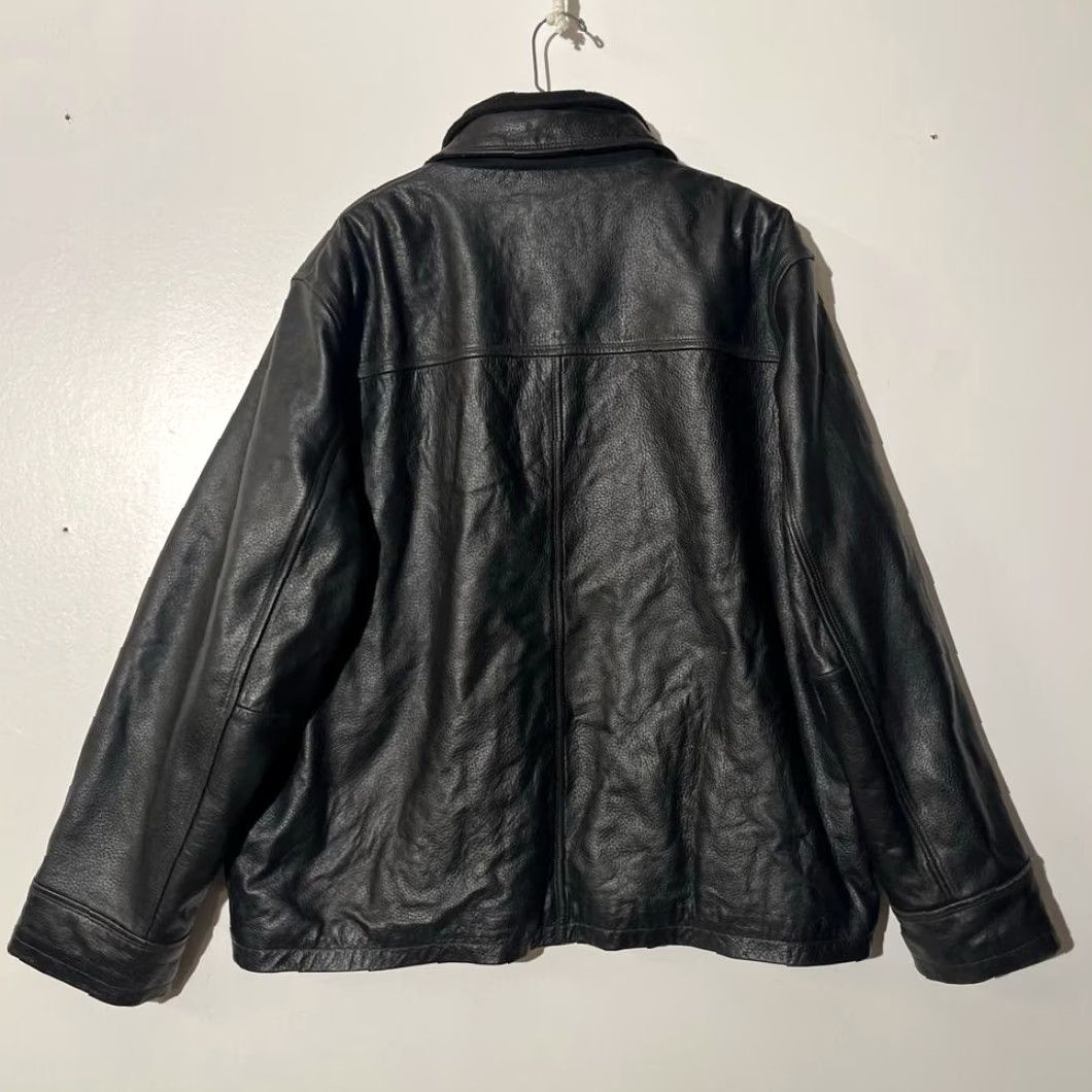 Chaps Chaps Black Leather Jacket Full Zip Men's XL Cop Style 100% Leather Full Zip 1978 Vintage? Size US XL / EU 56 / 4 - 5 Thumbnail