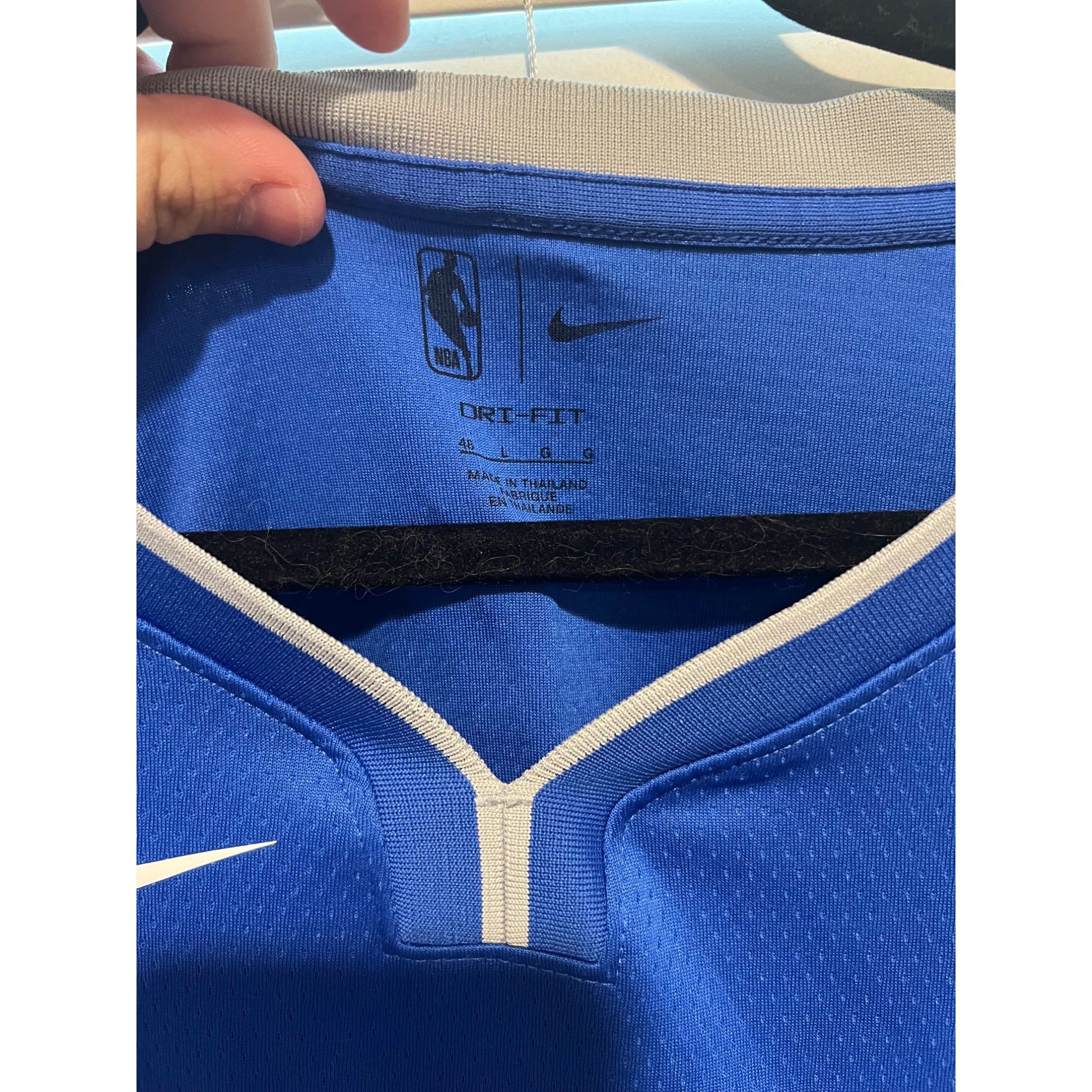 Nike Nike NBA Dallas Mavericks Luka Doncic Icon Edition Swingman Size US L / EU 52-54 / 3 - 3 Thumbnail