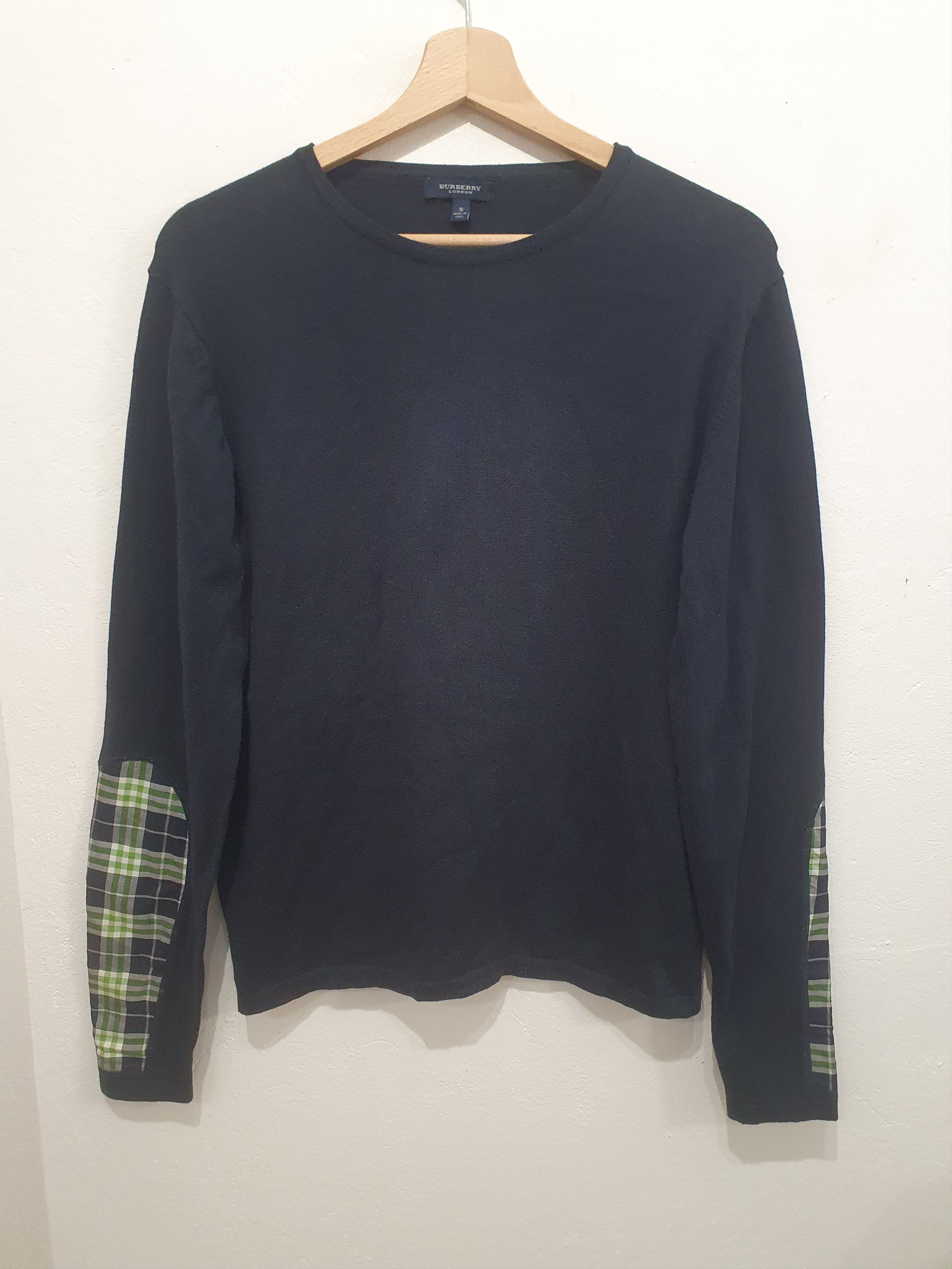 image of Avant Garde x Burberry London Size S Sweater in Navy, Men's