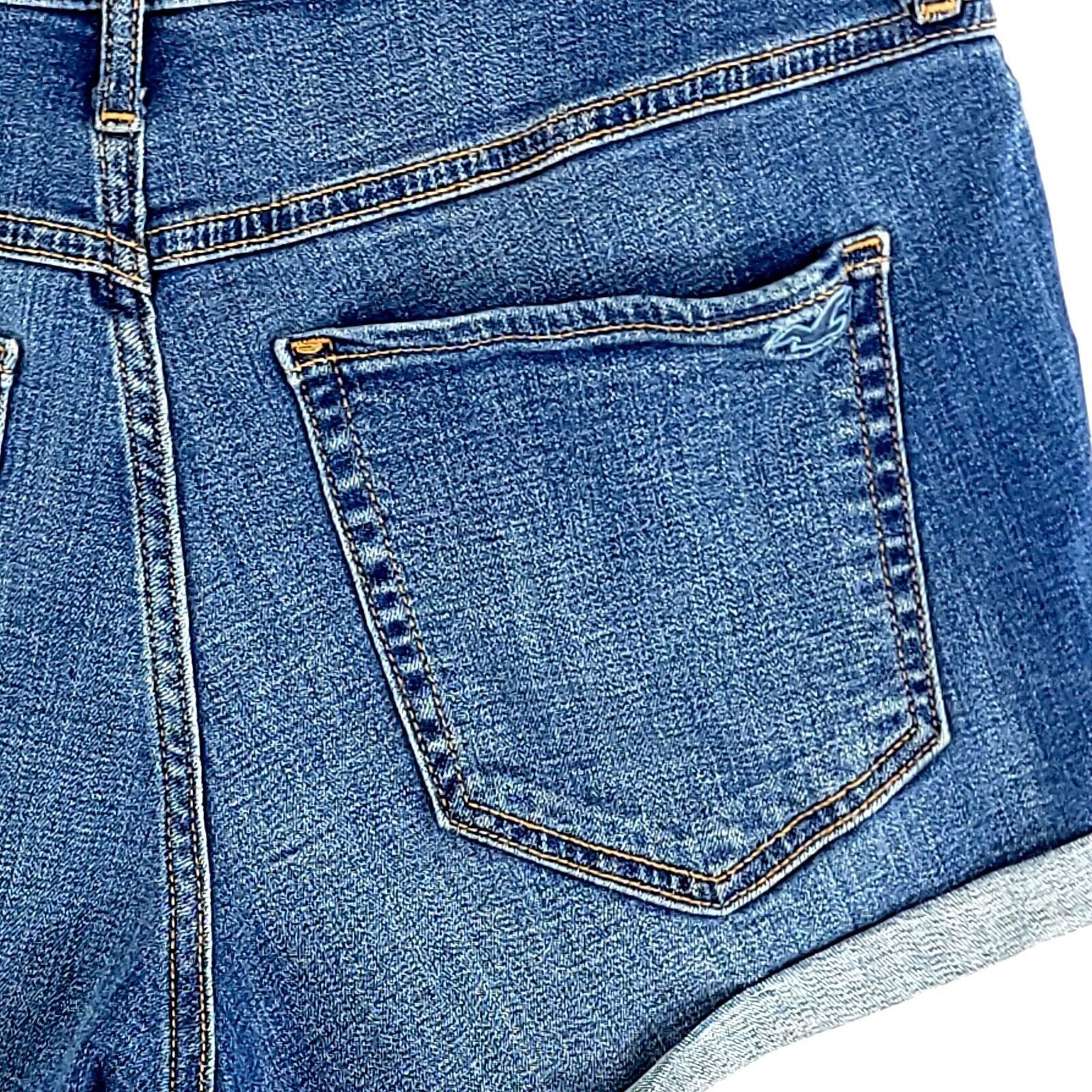 Hollister Hollister High Rise Short Advanced Stretch Denim Distressed Size 30" / US 8 / IT 44 - 5 Thumbnail