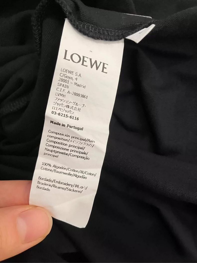Loewe loewe Black embroidered small logo short sleeve 2506-Nextar Size US L / EU 52-54 / 3 - 6 Thumbnail