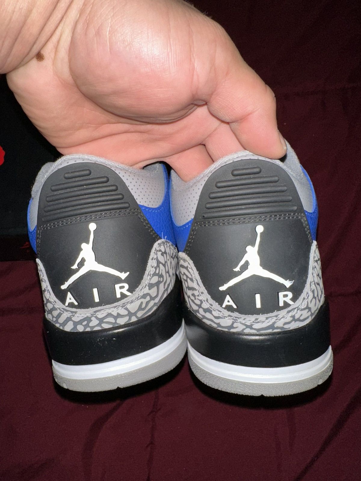 Jordan Brand Jordan 3 varsity royal Size US 11 / EU 44 - 4 Thumbnail