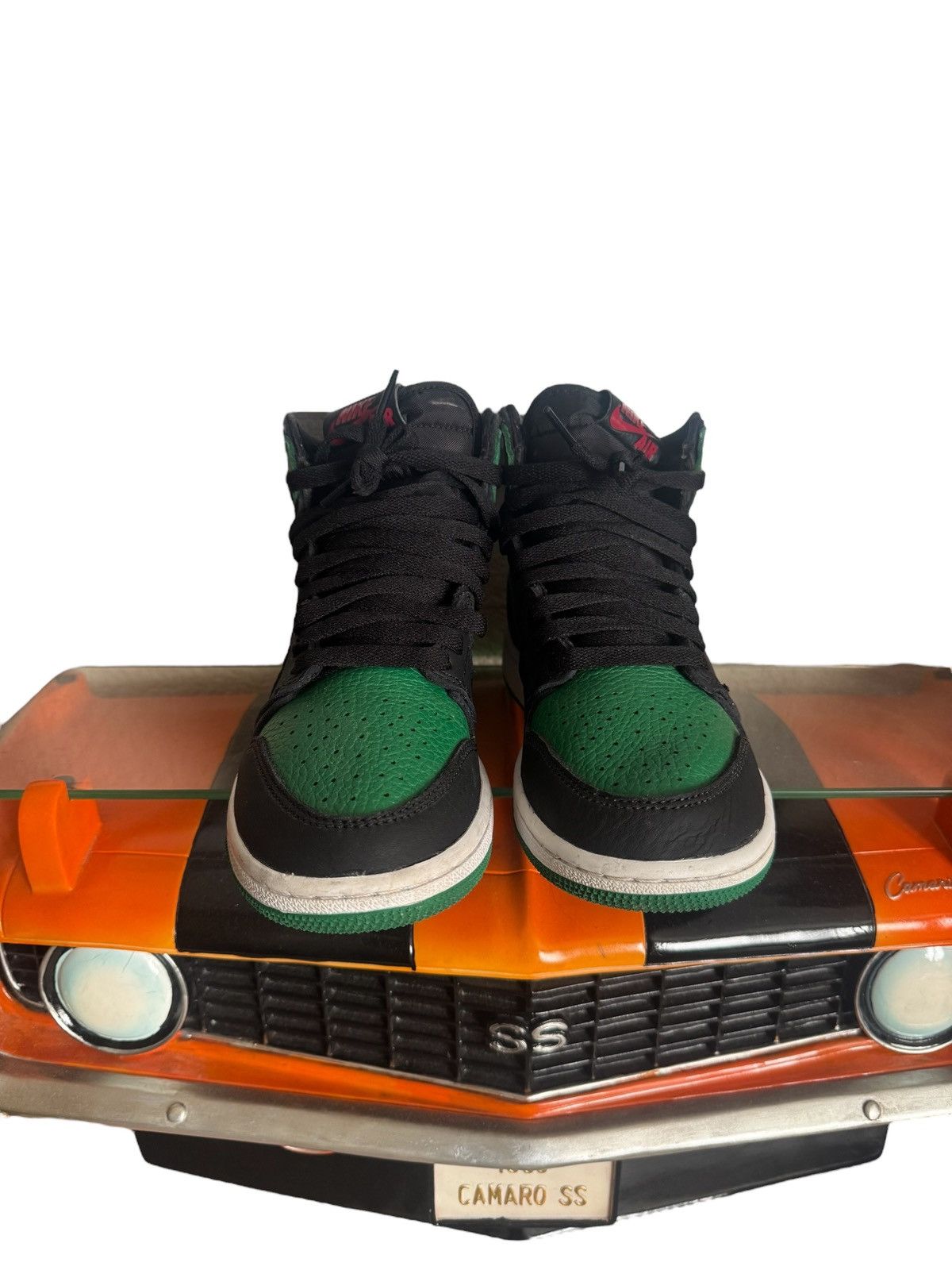 Jordan Brand Jordan 1 Retro High Og Pine Green 2.0 Size US 4.5 / IT 34.5 - 1 Thumbnail