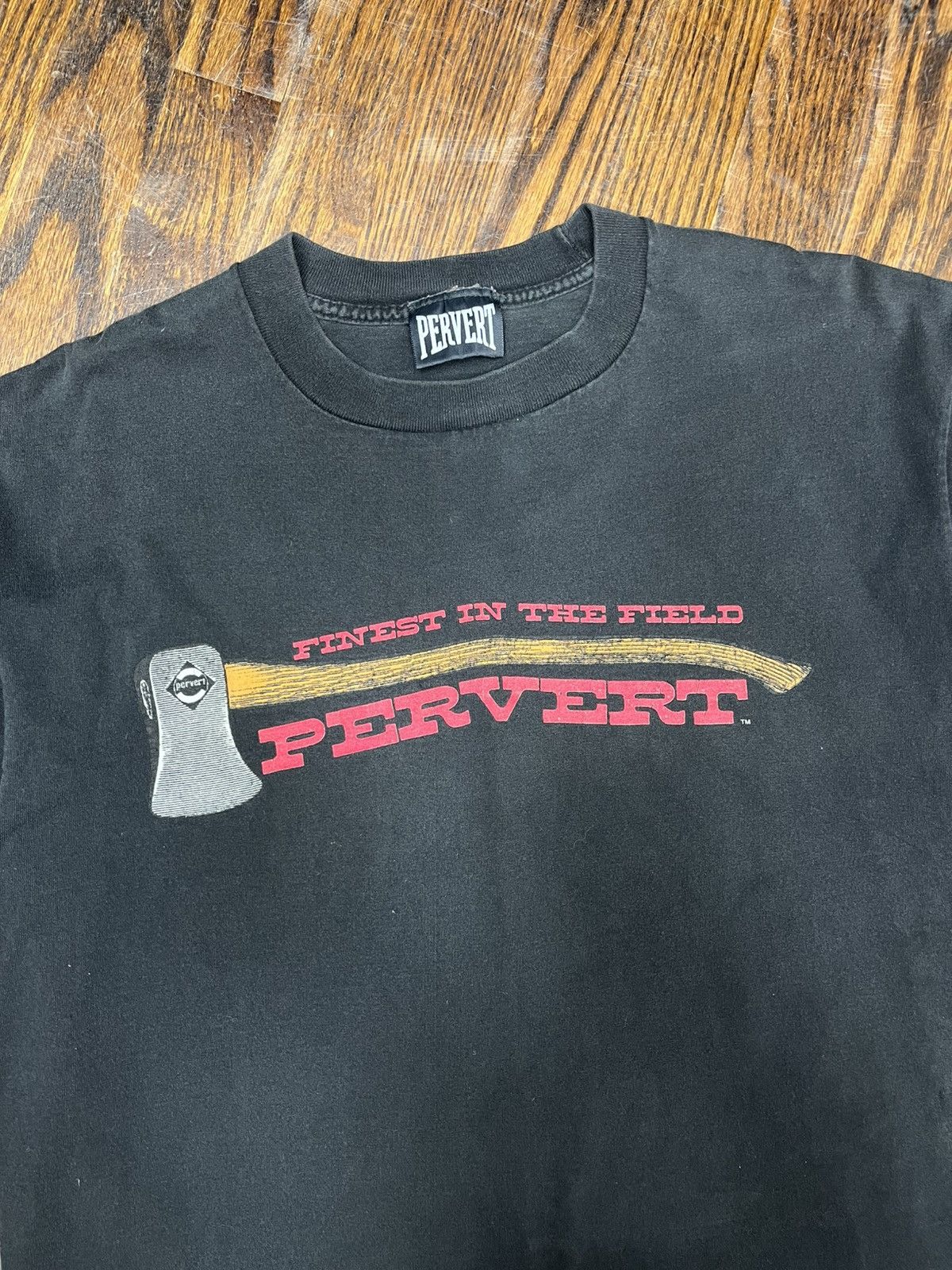 Vintage Vintage Pervert Finest In The Field Tee Size L Size US L / EU 52-54 / 3 - 3 Thumbnail