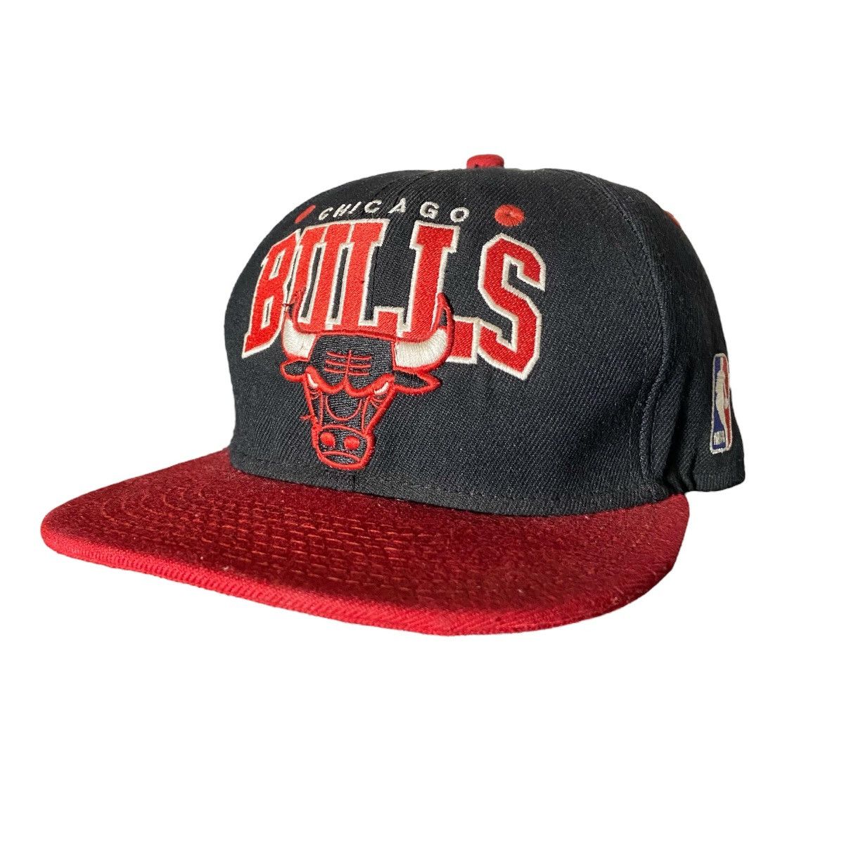 NBA × Vintage Vintage 90s Chicago Bulls NBA Hat Size ONE SIZE - 1 Thumbnail