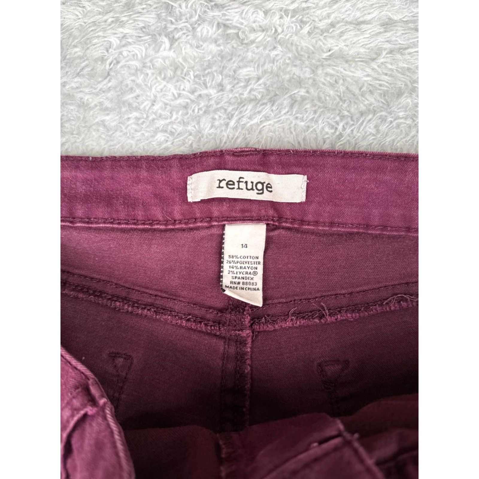 Denime Refuge Jeans Womens 14 Burgundy Skinny Denim Pants Mid Rise 34x27 Size 36" / US 14 / IT 50 - 6 Thumbnail