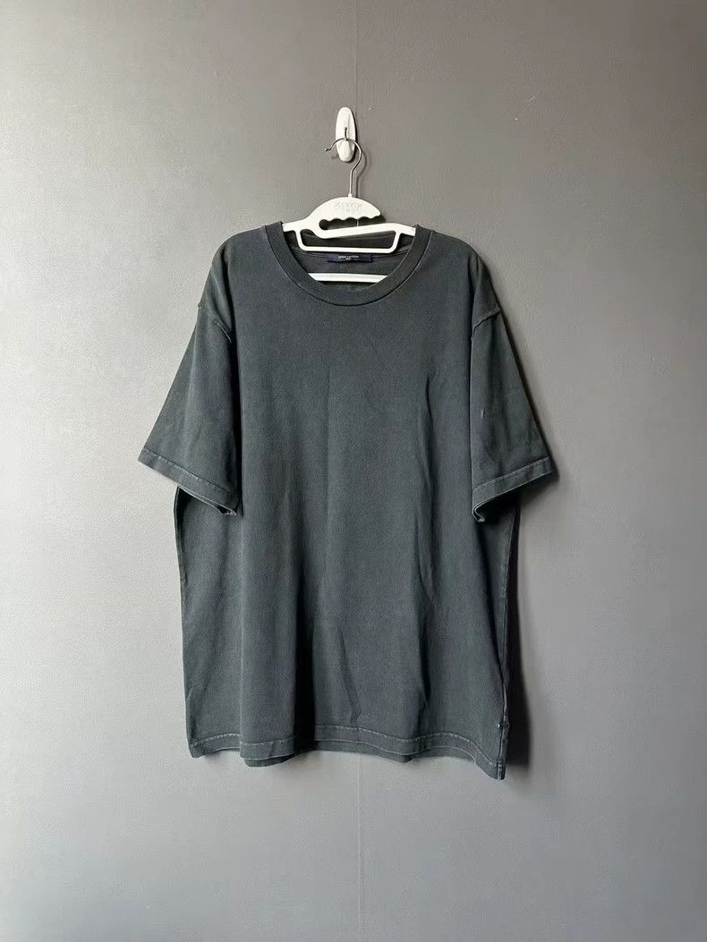 Louis Vuitton Louis Vuitton Washed Grey Instruction Book Short Sleeve Size US XXL / EU 58 / 5 - 3 Thumbnail