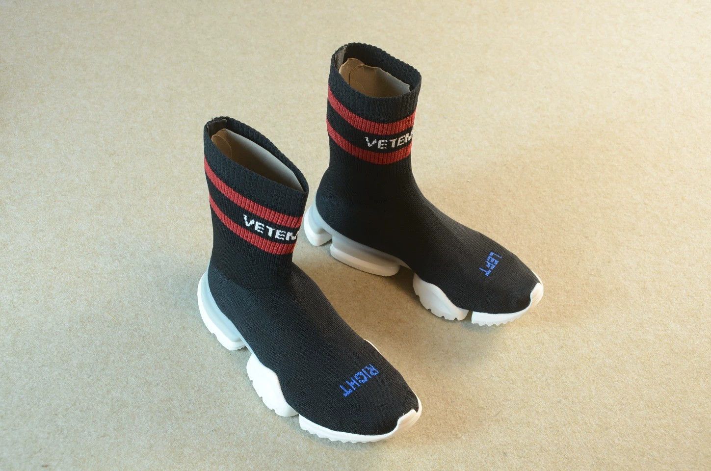 Other Vetements x Reebok Sock Pump High Black Sock Boot Size US 5 / IT 35 - 5 Thumbnail
