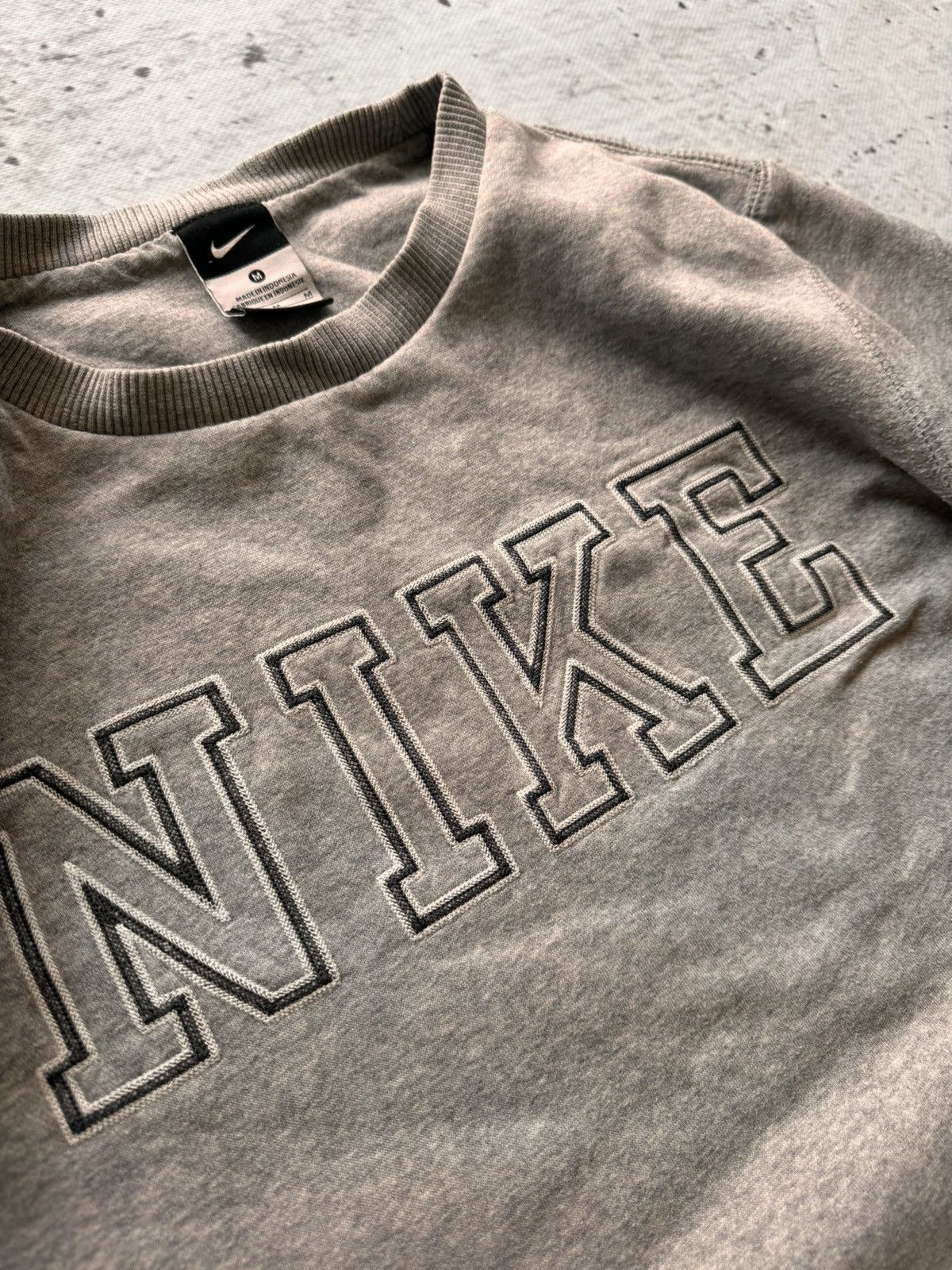 Nike × Vintage NIKE VINTAGE CENTER LOGO OVERSIZE BOXY SWEATSHIRT Size US M / EU 48-50 / 2 - 7 Thumbnail