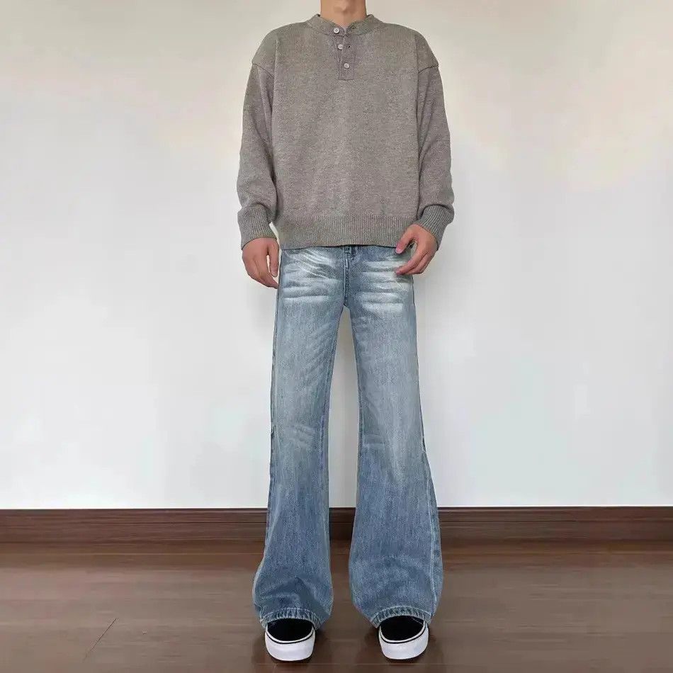 Japanese Brand Loose straight leg micro flared jeans Size US 32 / EU 48 - 1 Thumbnail