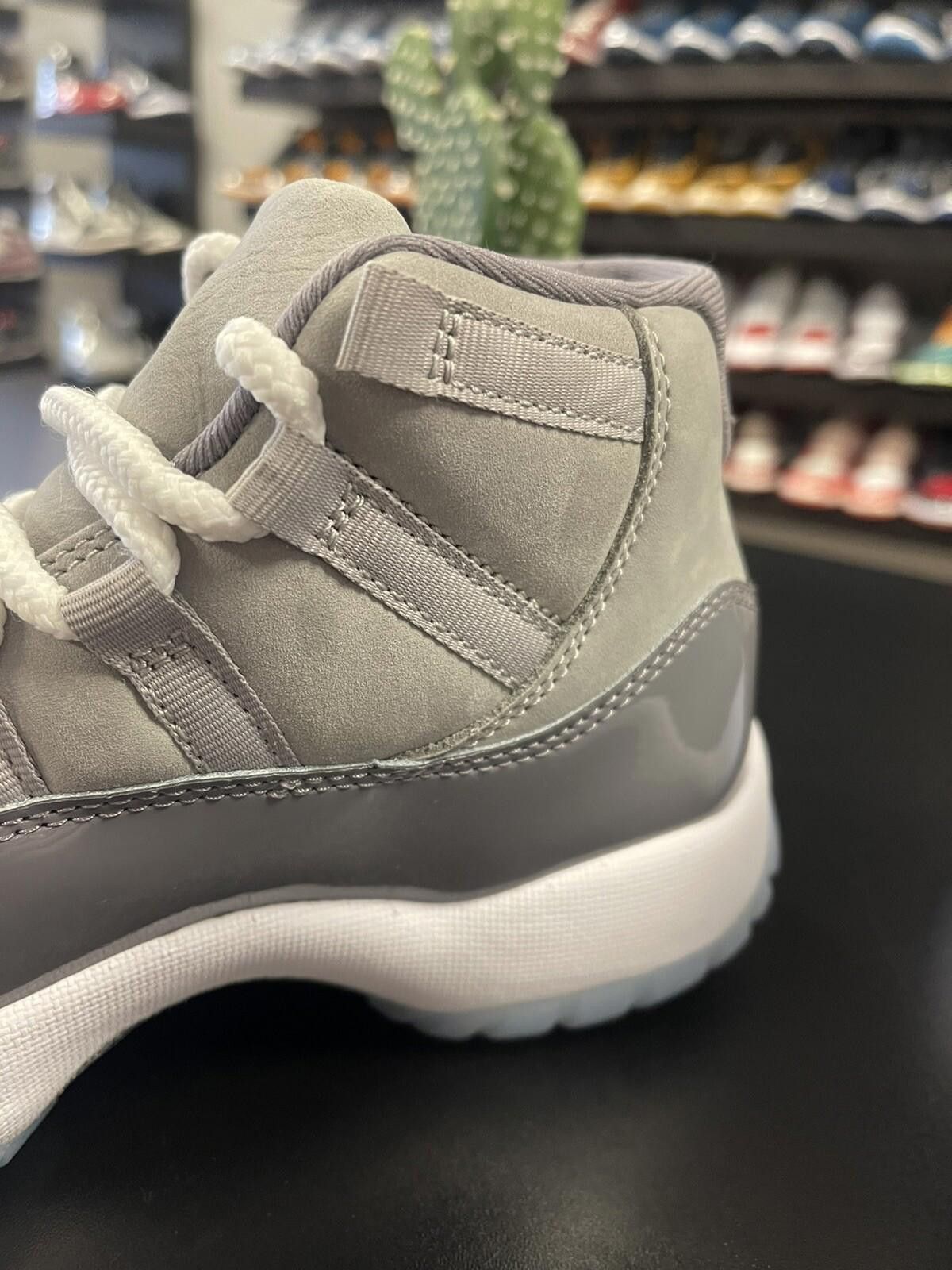 Nike Size 5 - Nike Air Jordan 11 Retro Cool Grey CT8012-005 Size US 5 / EU 37 - 6 Thumbnail