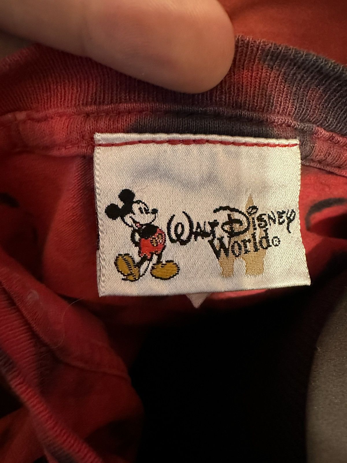 Disney × Vintage Vintage Pirates of The Caribbean Tshirt 90’s Disney Grail Size US L / EU 52-54 / 3 - 4 Thumbnail