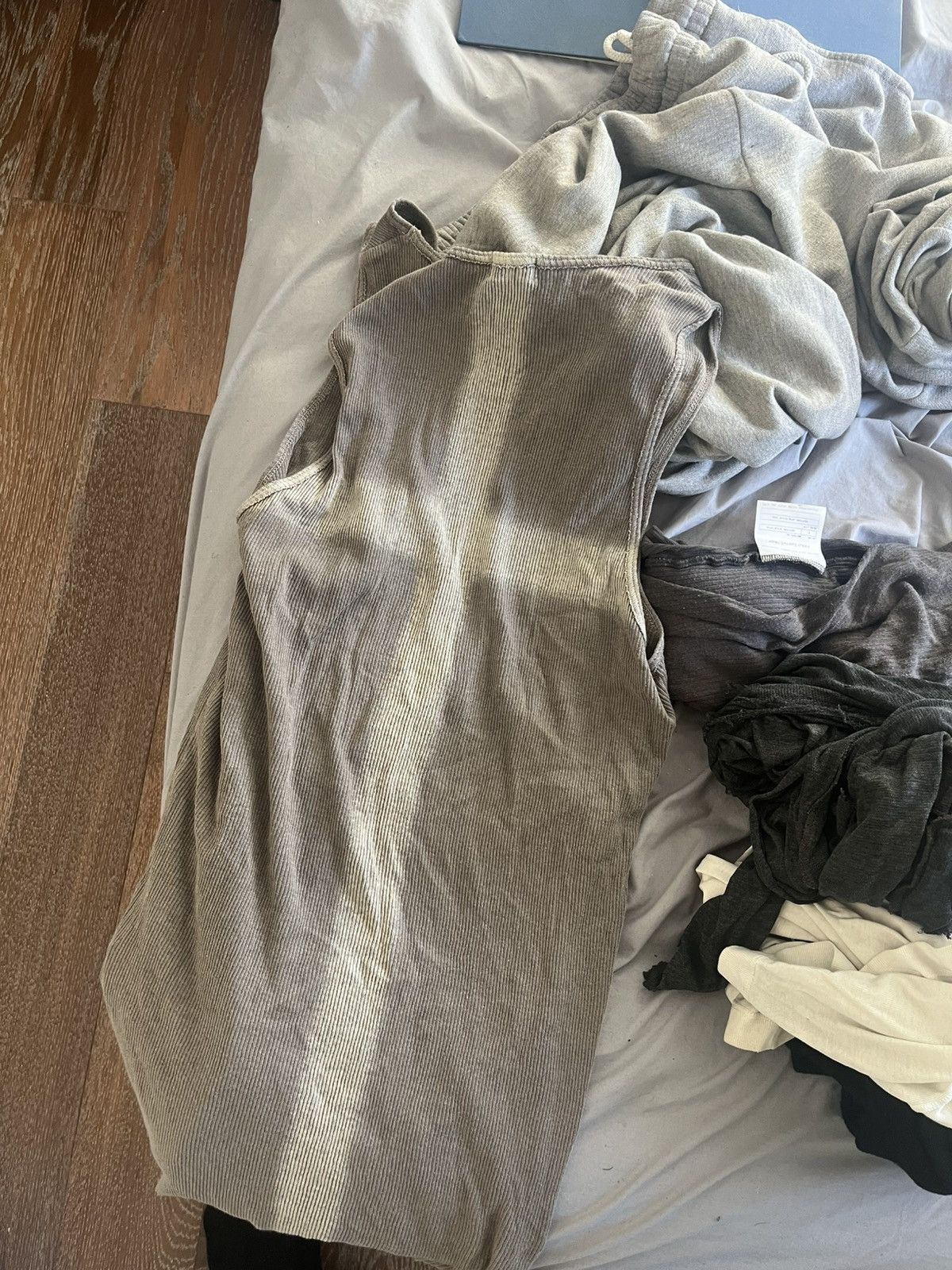 G.O.A distressed tank