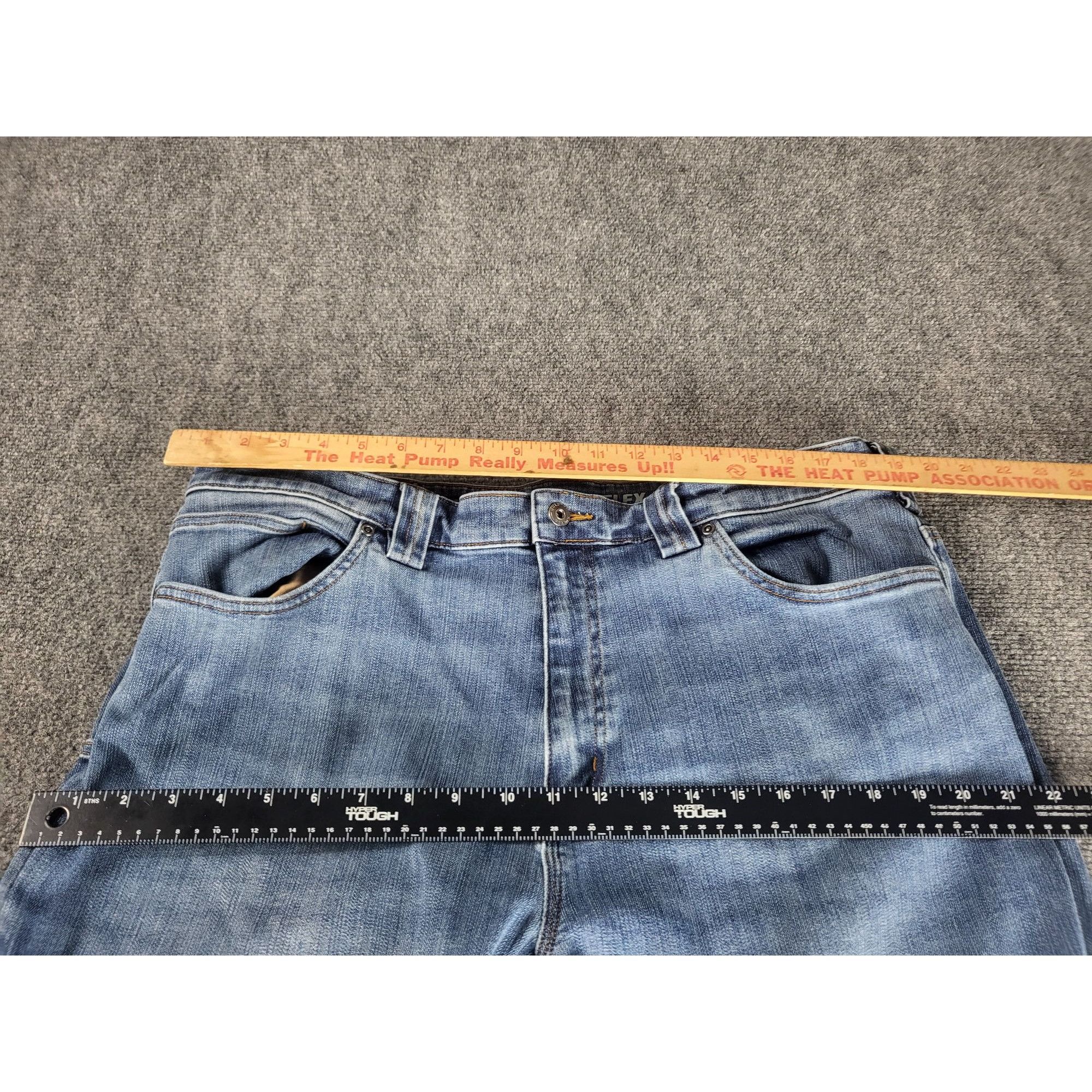 Duluth Trading Company Duluth Ballroom Double Flex Jeans Men Sz 40X30 Relaxed Fit B Size US 40 / EU 56 - 6 Thumbnail