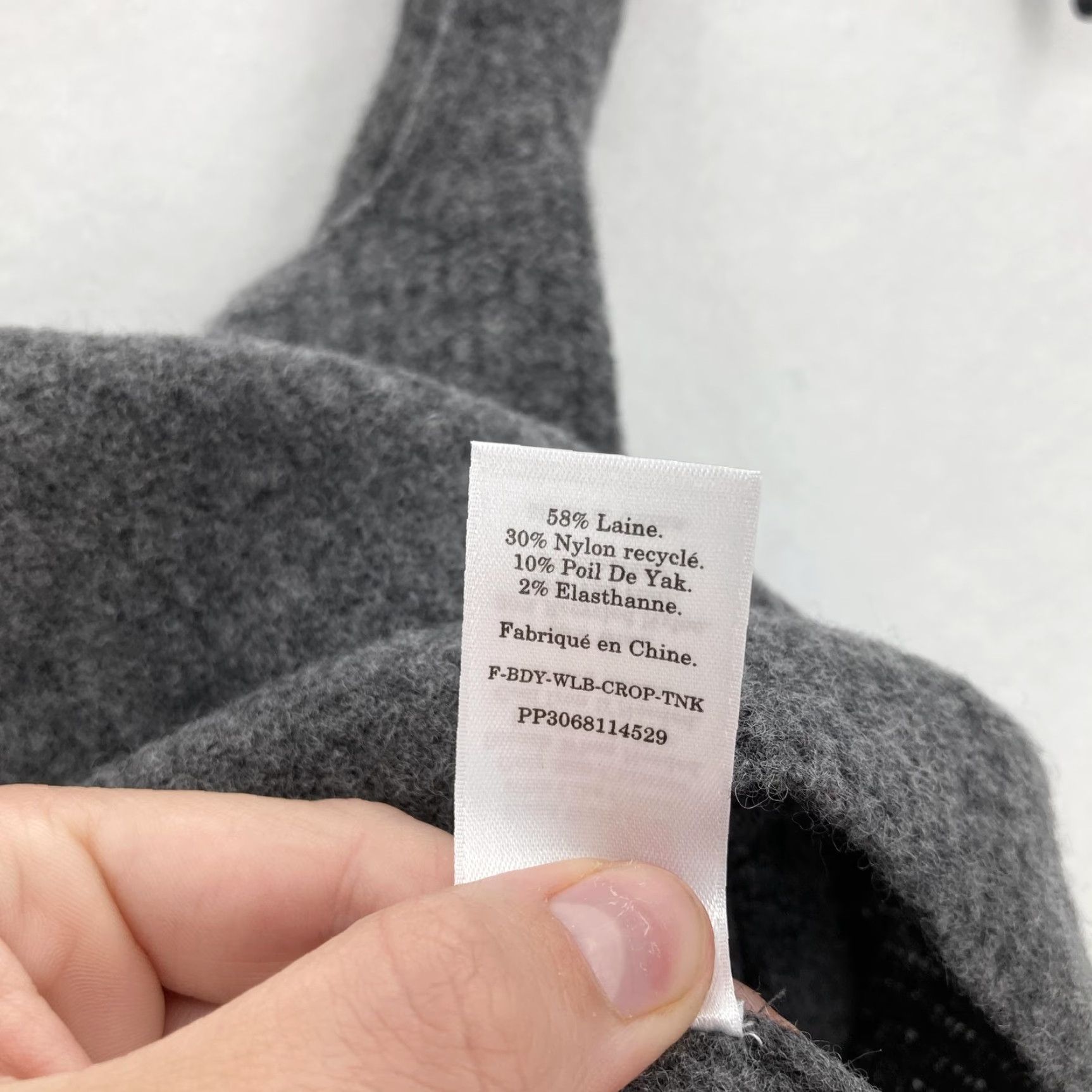 Everlane VINTAGE? No. Everlane Crop Tank Top Womens Large Gray Wool Yak Hair Blend Knit Sweater Preppy Size L / US 10 / IT 46 - 6 Thumbnail