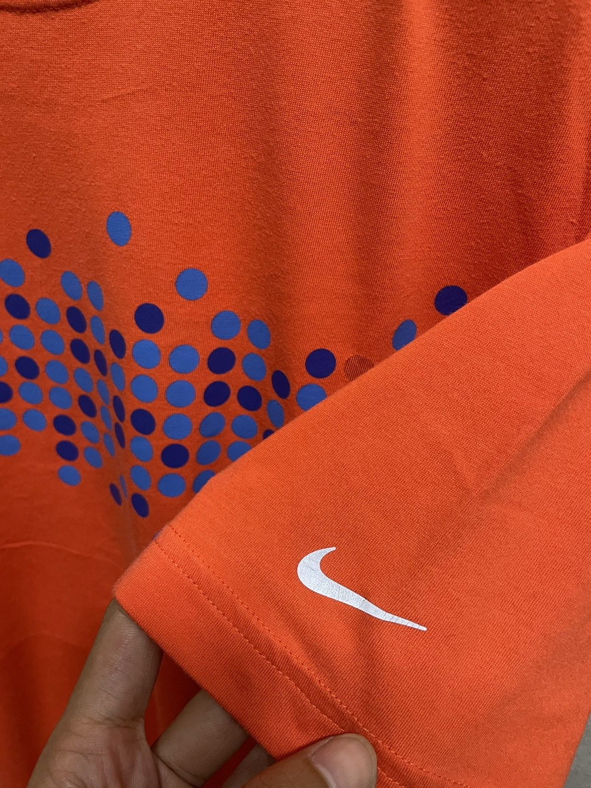 Nike × Vintage Vintage Y2K Nike Pinwheel Tee Size US M / EU 48-50 / 2 - 4 Thumbnail