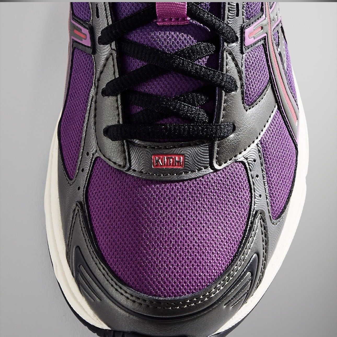 Asics × Kith × Marvel Comics Kith X Marvel Asics Magneto 9.5 Size US 9.5 / EU 42-43 - 6 Thumbnail