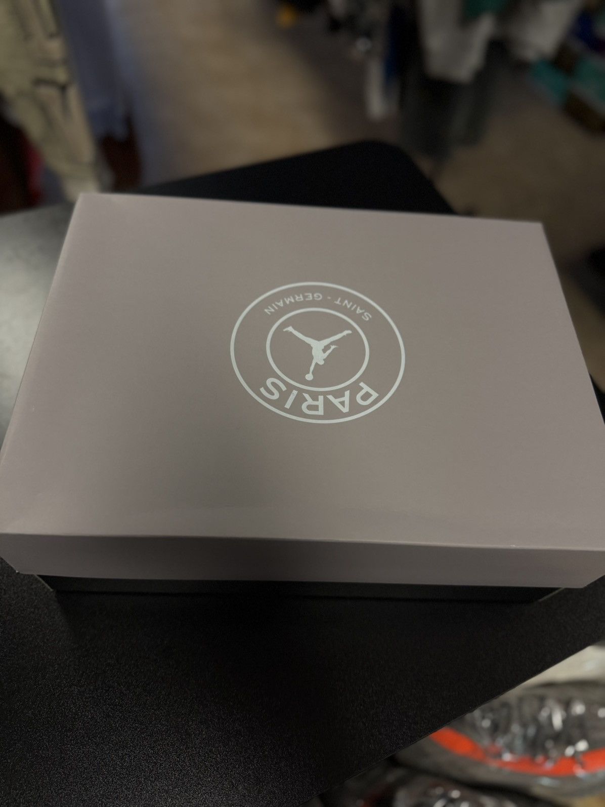 Jordan Brand × Nike Jordan 5 Low Top PSG Size 13 Brand New (DX6325-204) Size US 13 / EU 46 - 18 Thumbnail