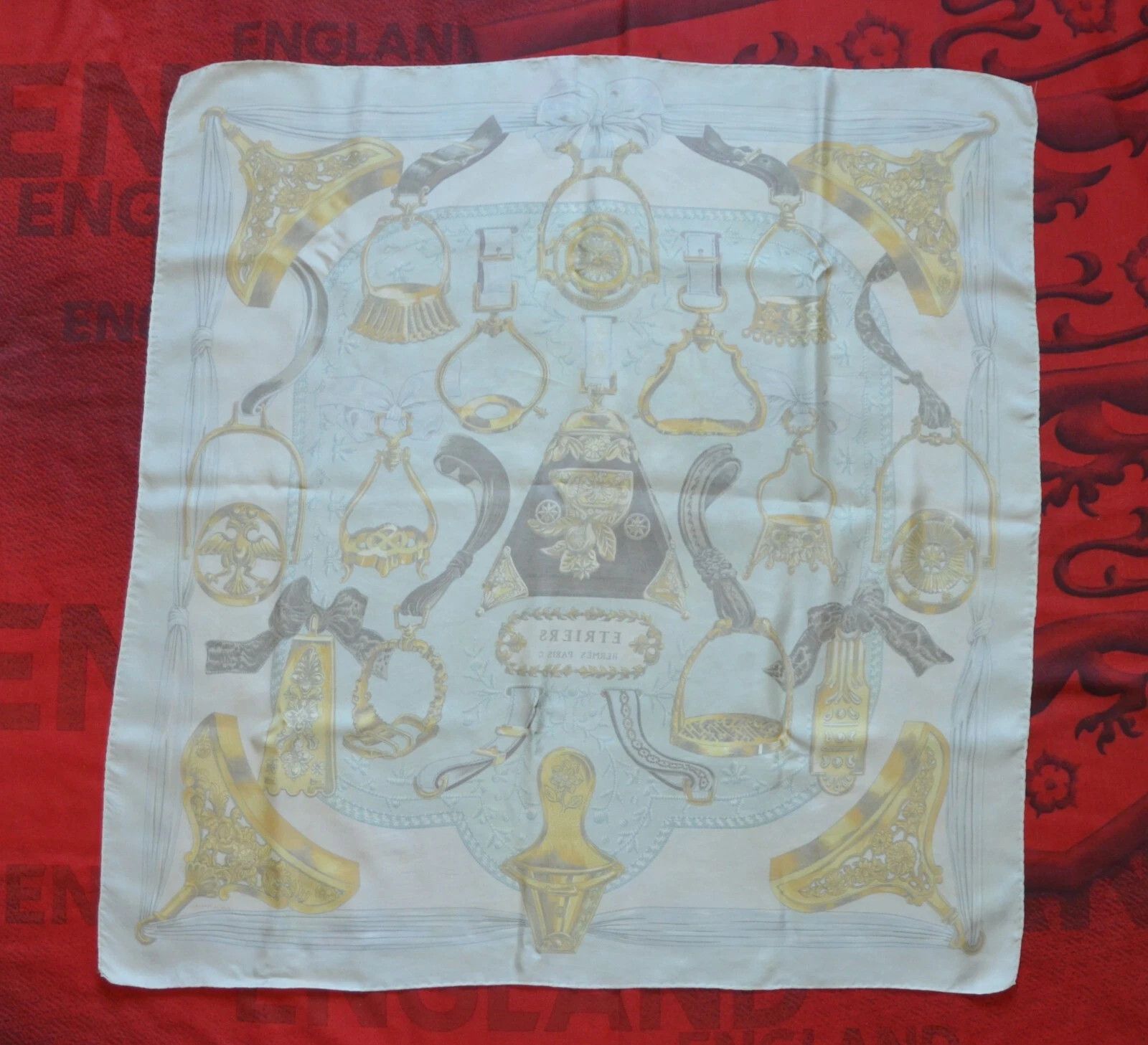 Hermes Hermes Paris Etriers Françoise De La Perriere Vintage Silk Size ONE SIZE - 23 Thumbnail