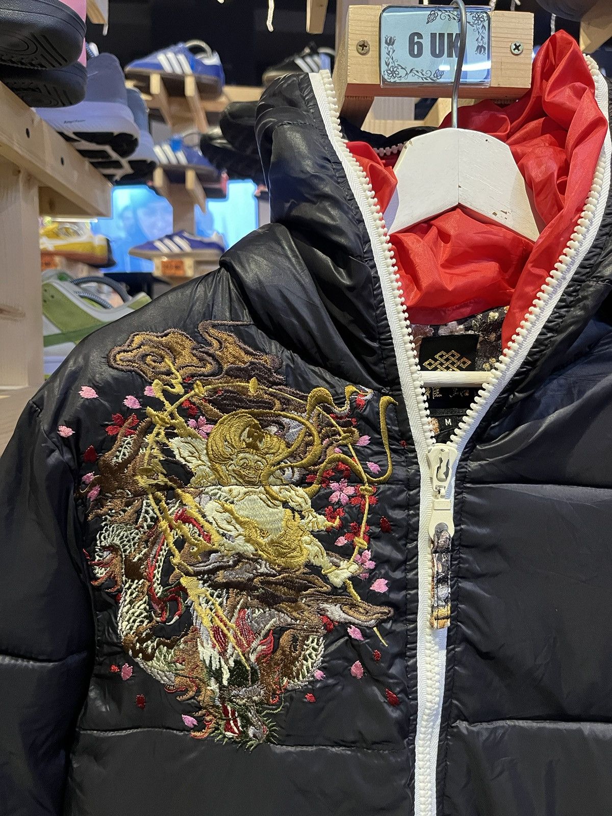 Japanese Brand Puffer Embroidered Jacket Size US M / EU 48-50 / 2 - 3 Thumbnail