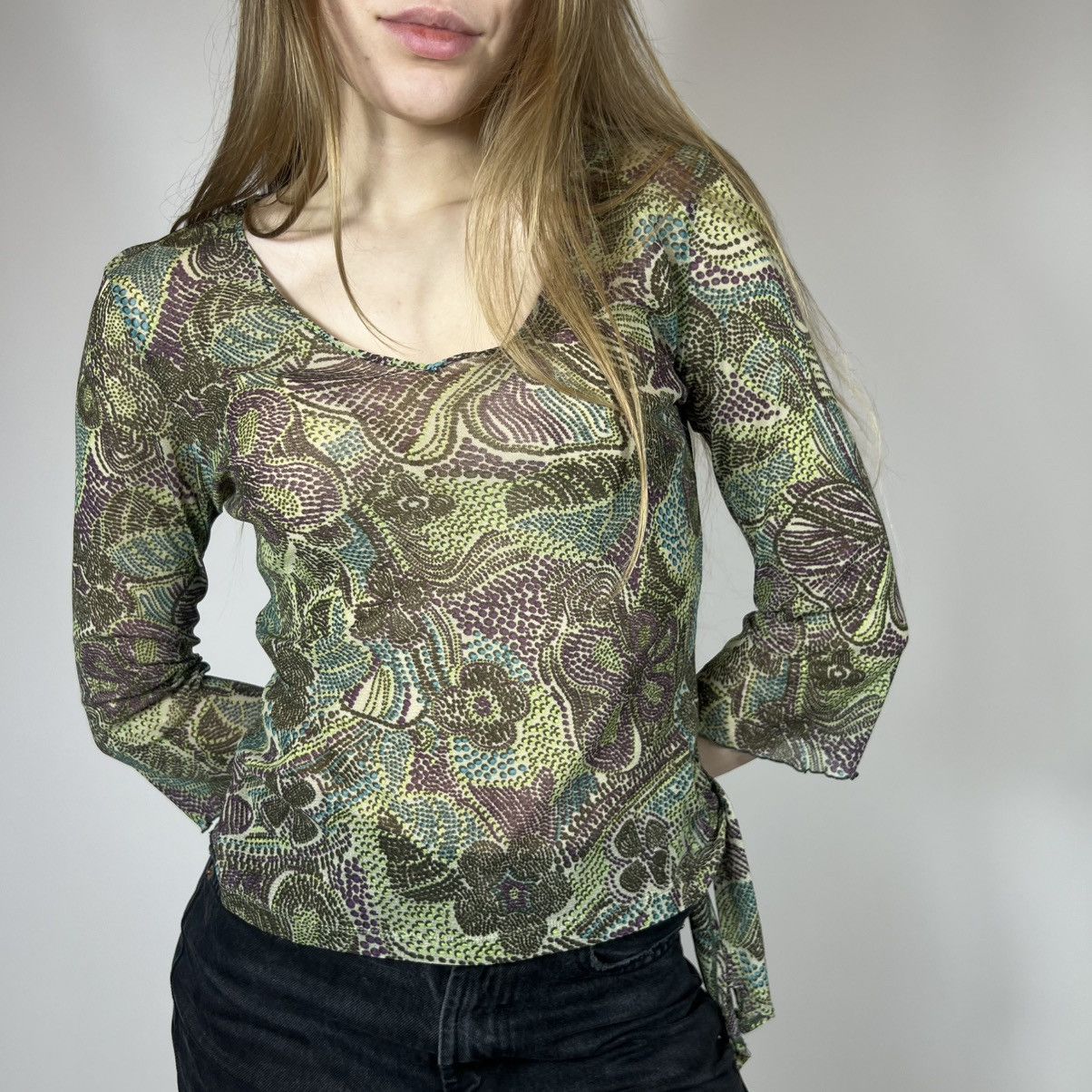 Japanese Brand Vintage Y2K Japanese Floral Mesh Longsleeve Retro 90s Style Size M / US 6-8 / IT 42-44 - 2 Thumbnail