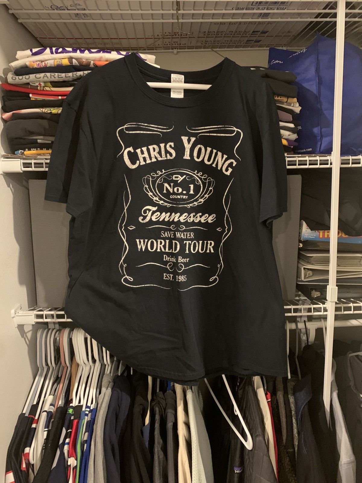 Gildan 2015 Chris Young World Tour T-Shirt Size US XL / EU 56 / 4 - 1 Thumbnail