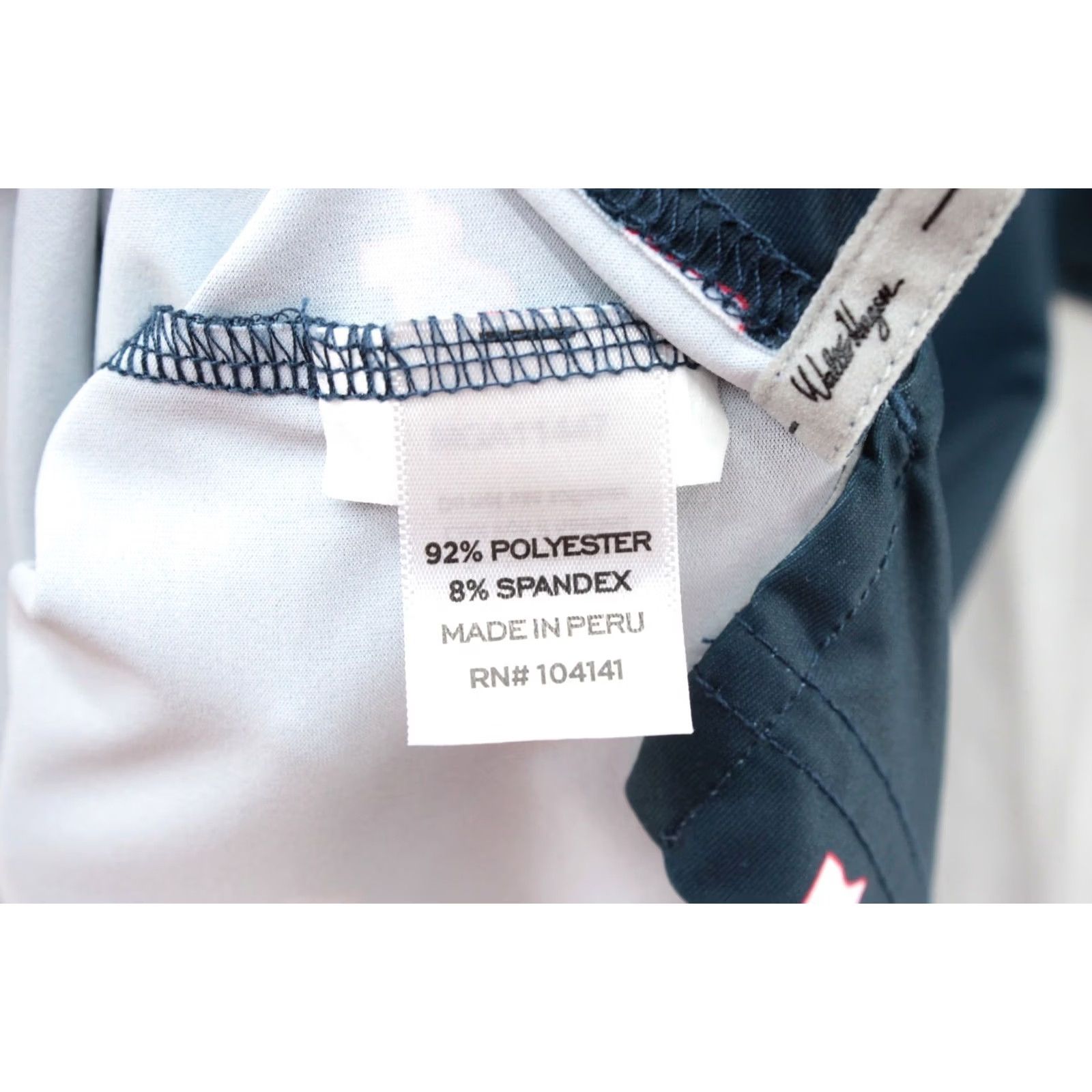 Vintage Walter Hagen 11 Majors Golf Polo Mens XL Blue United States Print Preppy Outdoor Shirt Regular Adult XL Blue USA Printed Golf Time 11 Majors Size US XL / EU 56 / 4 - 3 Thumbnail