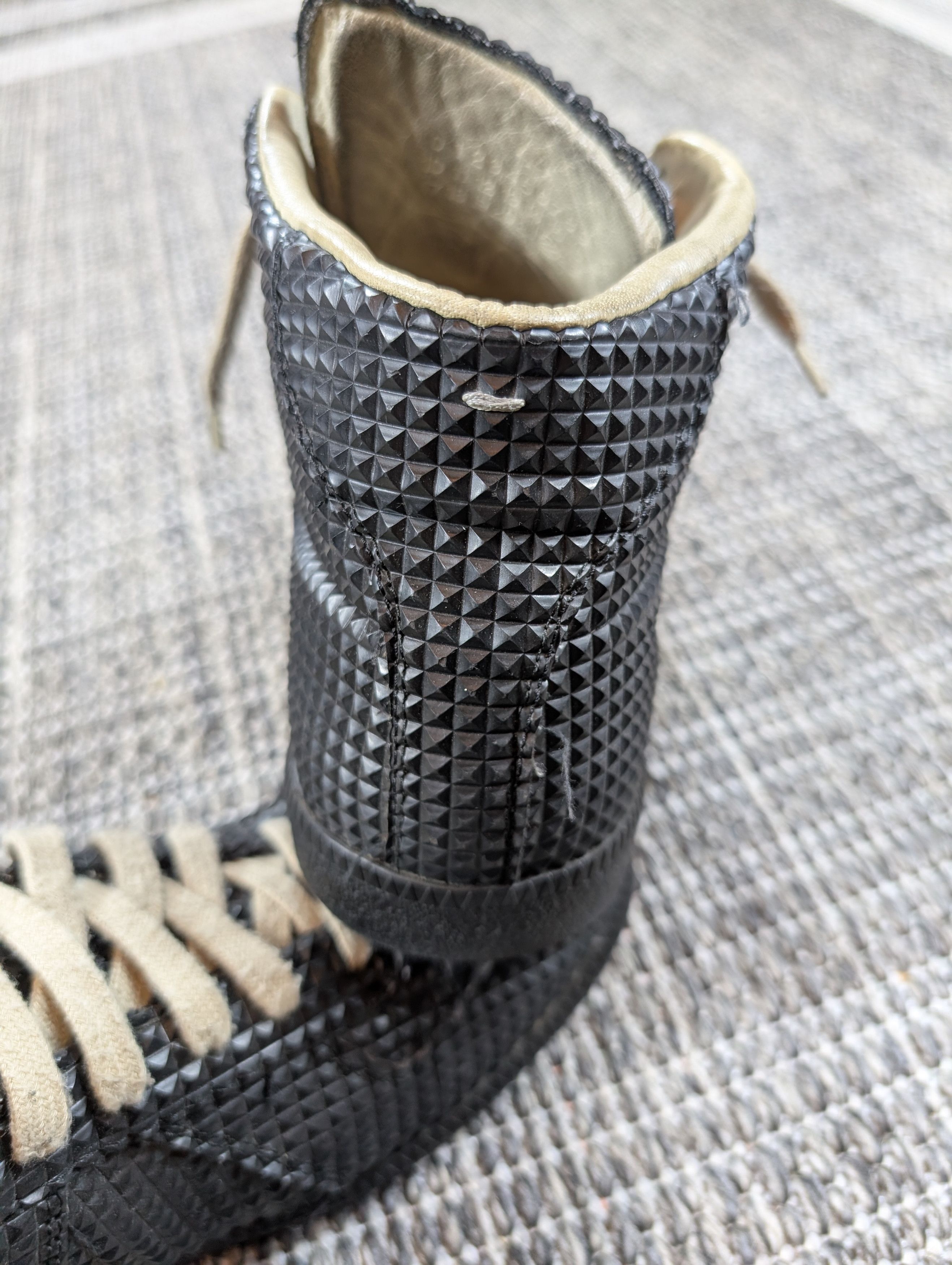 Maison Margiela Maison Margiela Studded Pyramid Gat High Top Sneakers Size US 11 / EU 44 - 9 Thumbnail