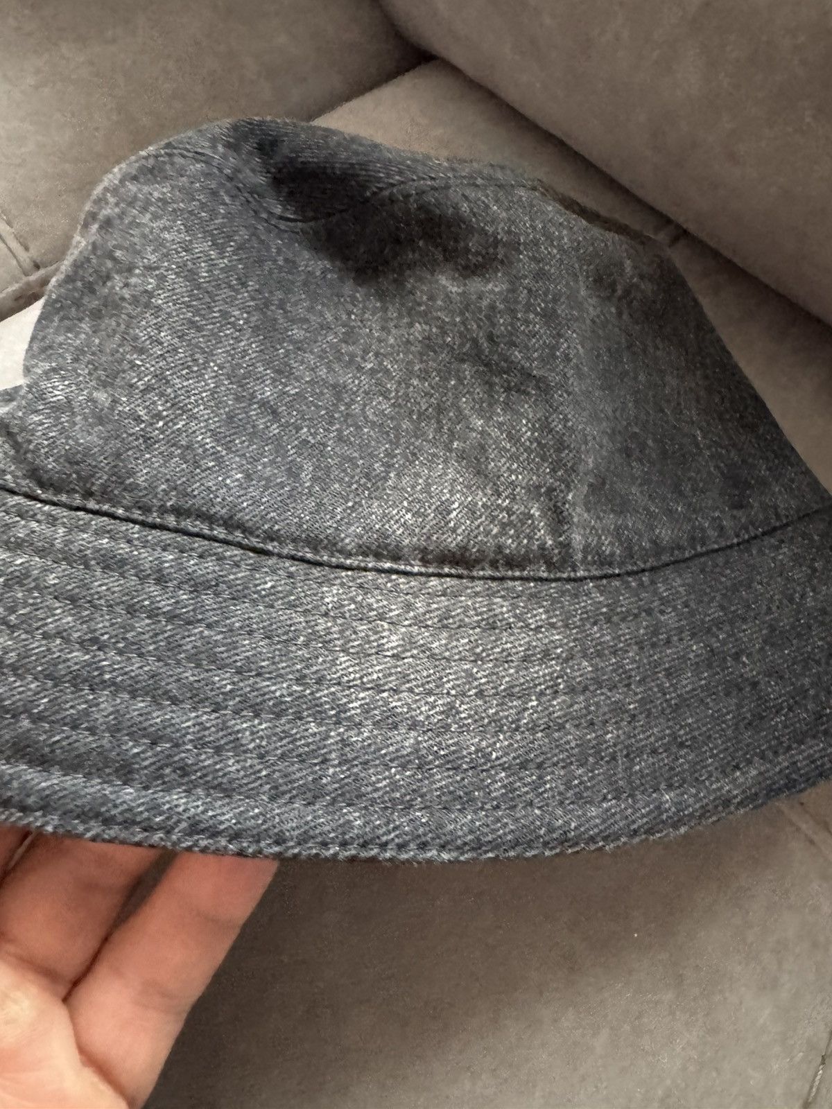 Prada Prada bucket hat see all photos and description carefully Size ONE SIZE - 3 Thumbnail