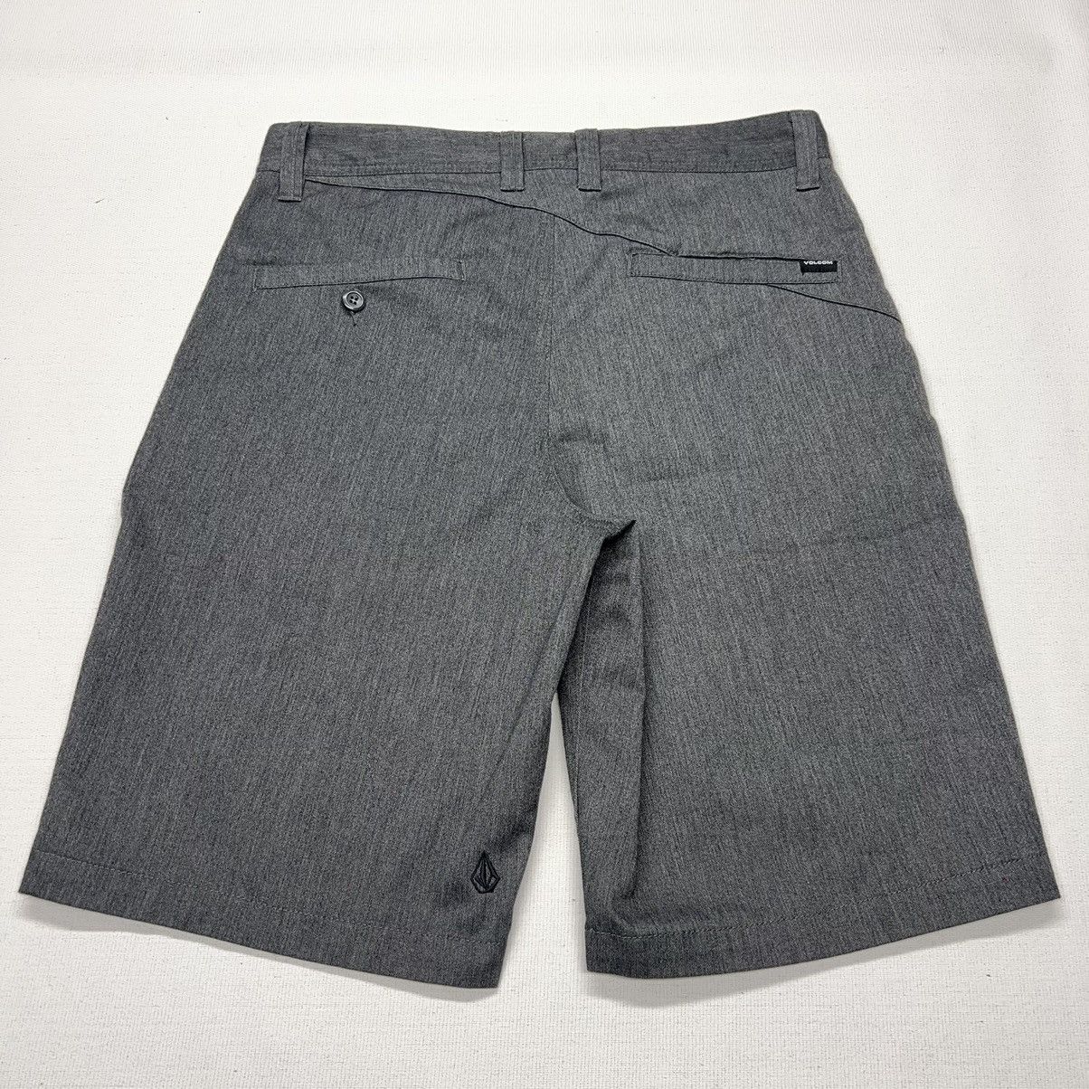 Volcom Volcom Chino Shorts Grey Board Beach Casual Simple Skate Size US 30 / EU 46 - 7 Thumbnail