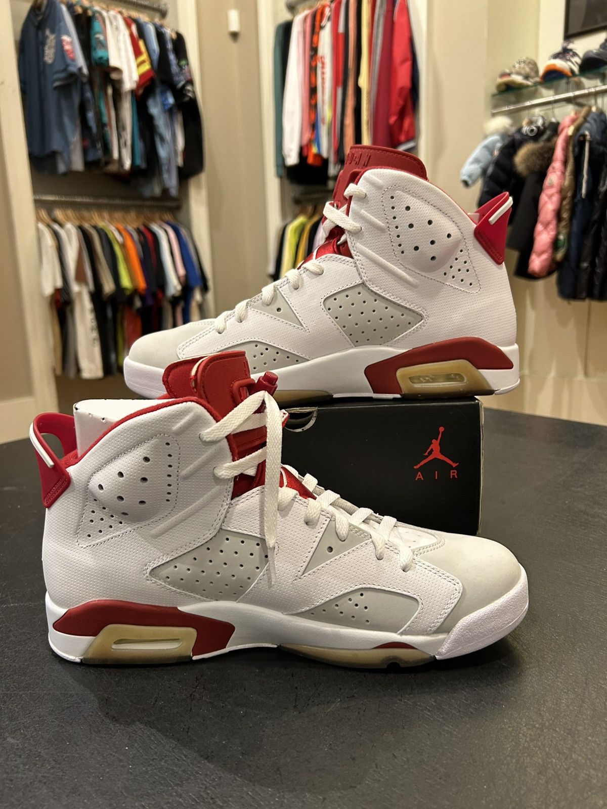 Jordan Brand Jordan 6 Retro ‘Alternate Hare’ Size US 11 / EU 44 - 2 Thumbnail