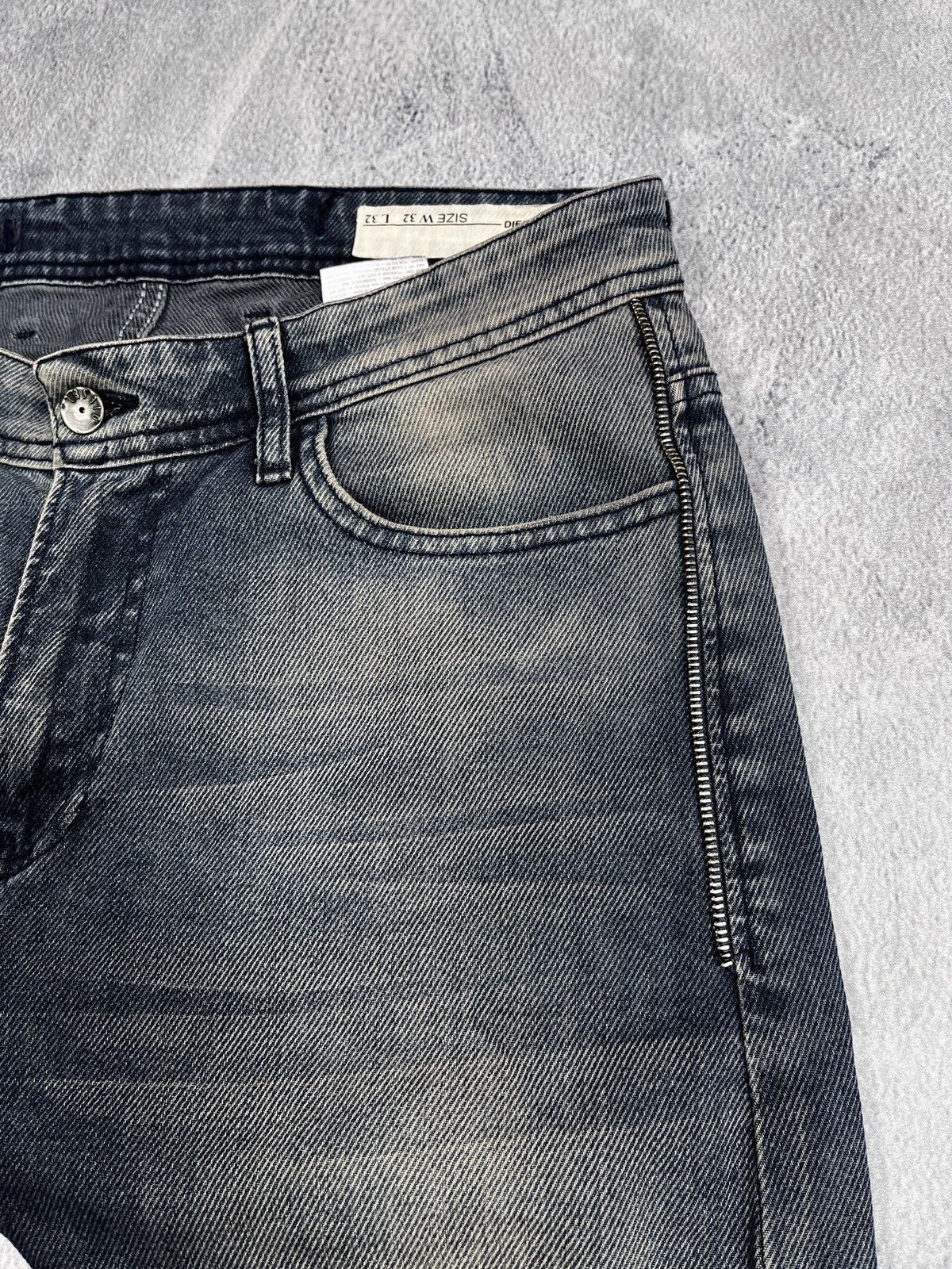 Diesel × Vintage VintageY2K Diesel faded boyfriend denim jeans streetwear Size 32" / US 10 / IT 46 - 9 Thumbnail